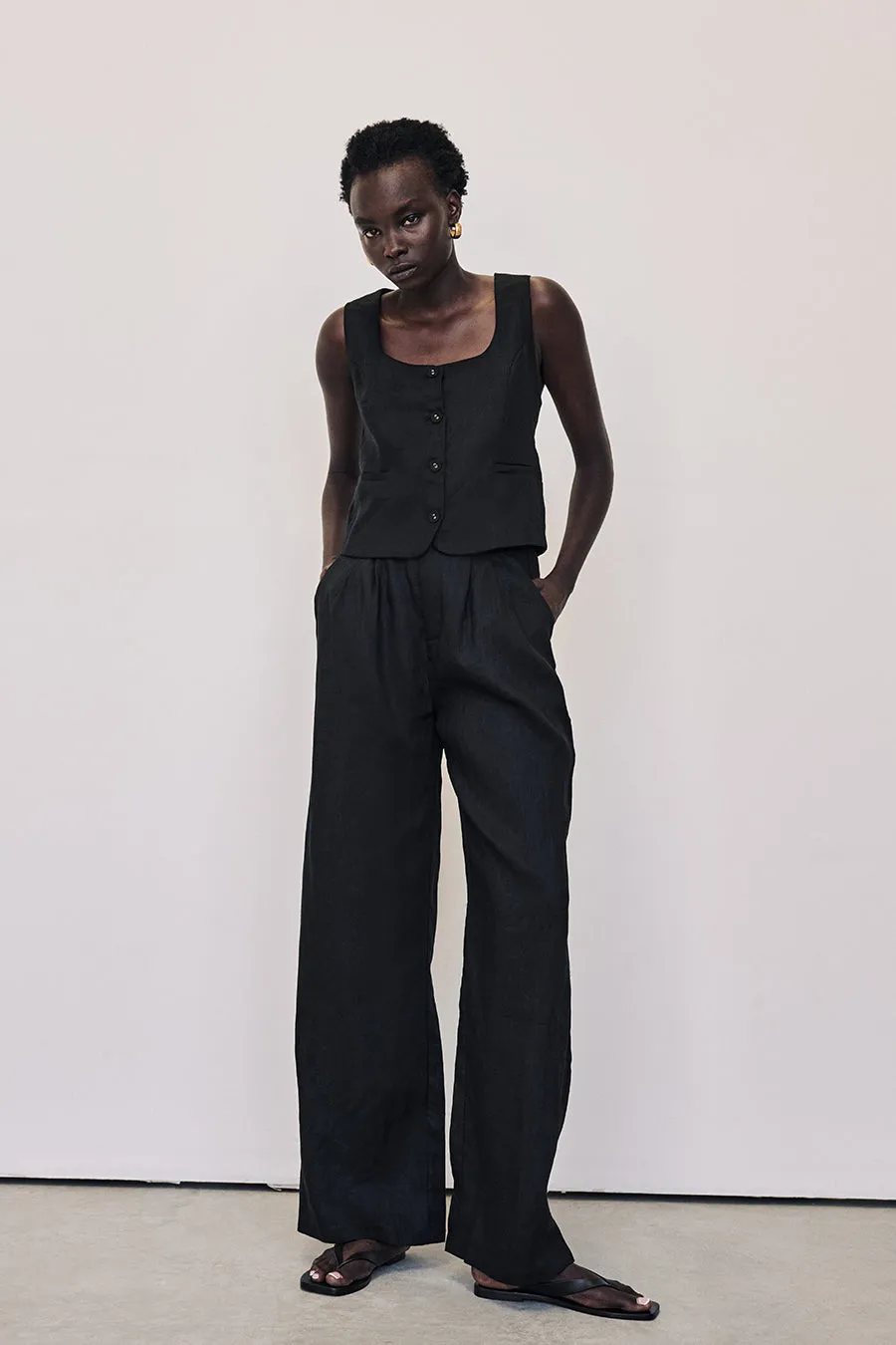 NORAH BLACK LINEN PANT sold by Dissh