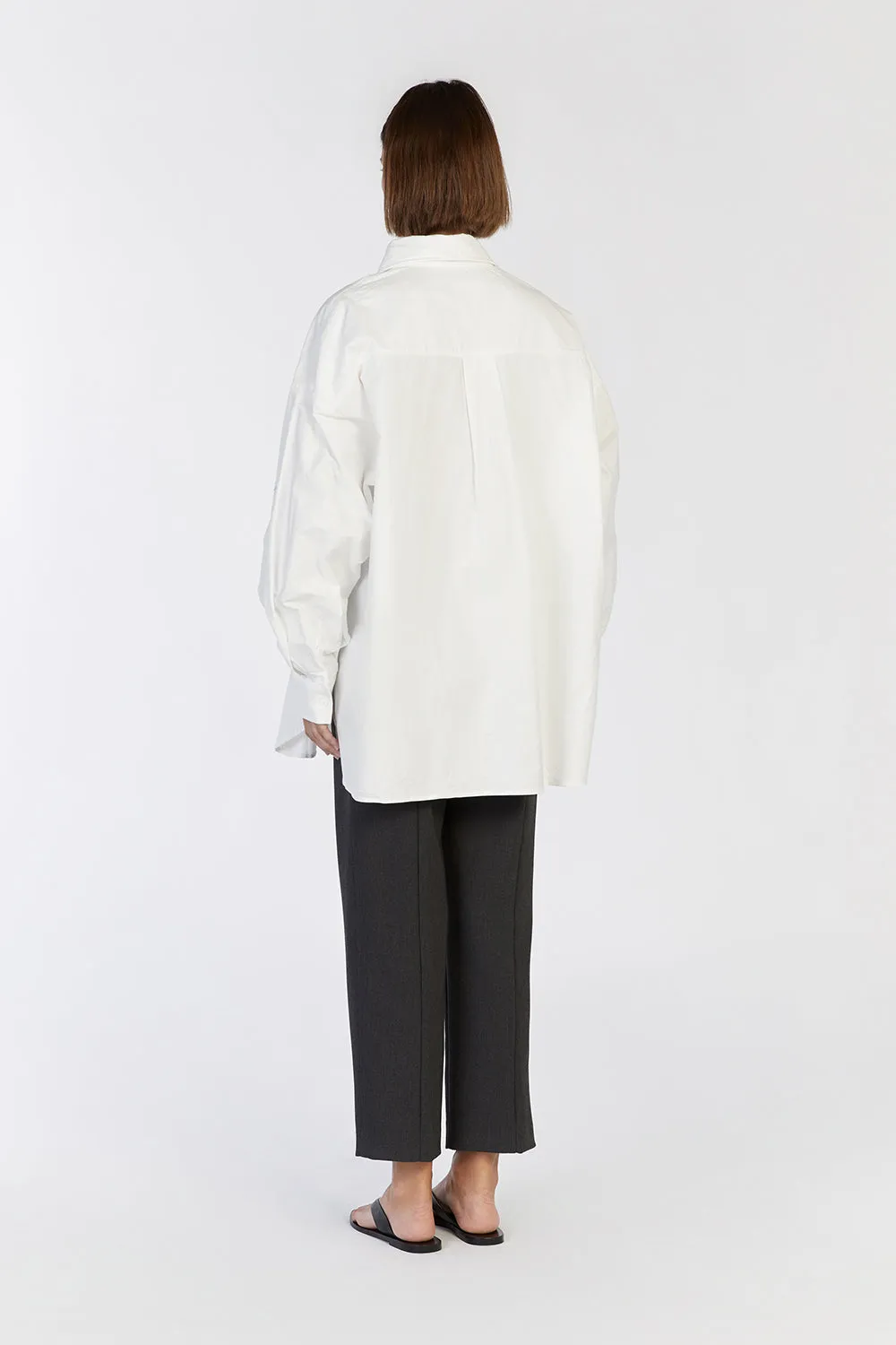 OVERSIZED RHEA WHITE COTTON SHIRT sold by Dissh product image thumbnail 5