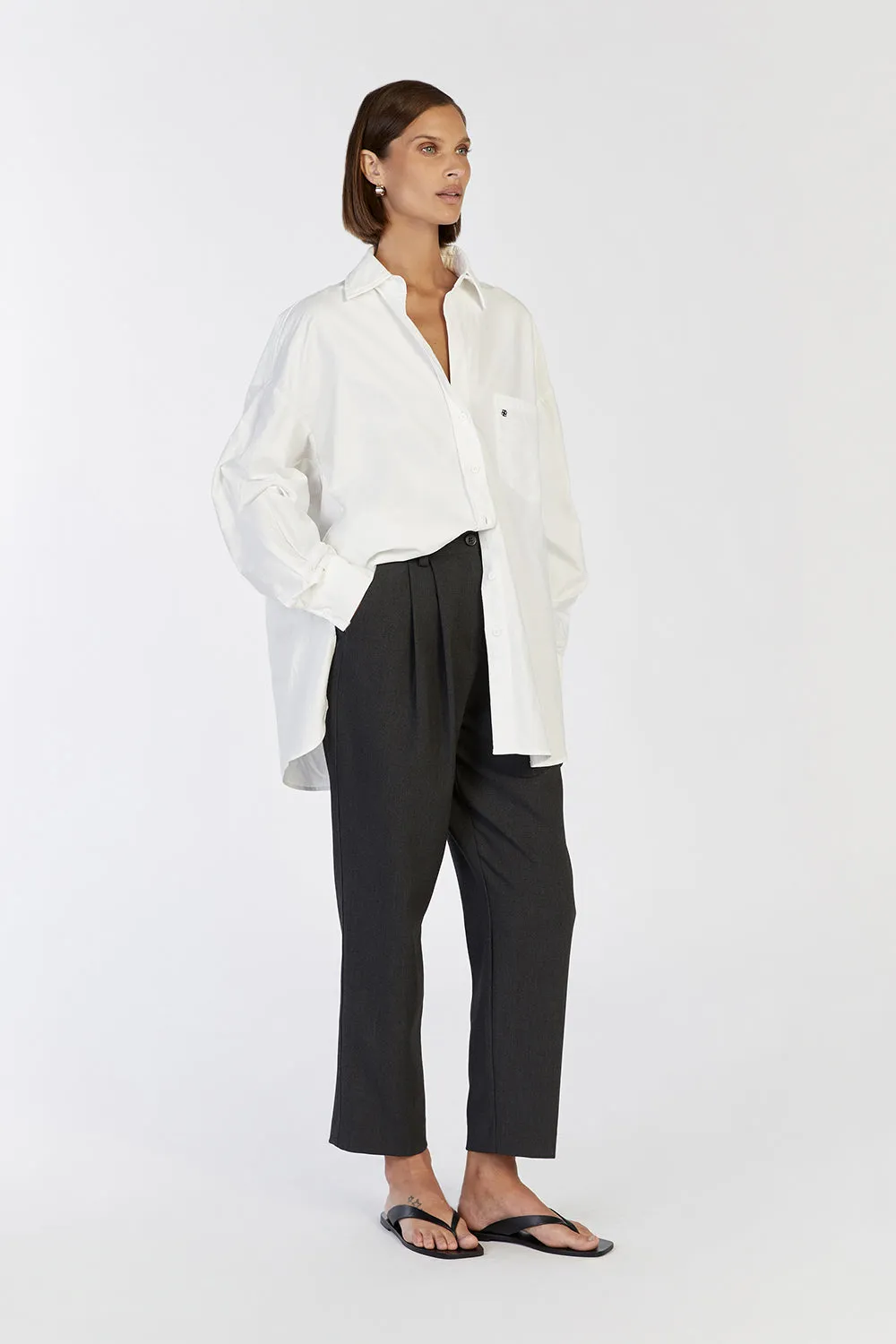 OVERSIZED RHEA WHITE COTTON SHIRT sold by Dissh product image thumbnail 4