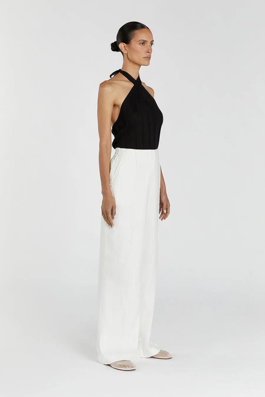 EVERLY BLACK TWIST KNIT TOP sold by Dissh product image thumbnail 3