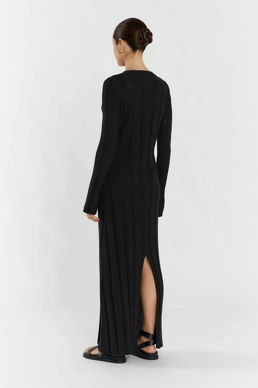 EMERY BLACK LONG SLEEVE MAXI DRESS sold by Dissh product image thumbnail 4