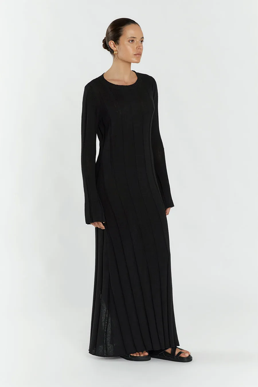 EMERY BLACK LONG SLEEVE MAXI DRESS sold by Dissh product image thumbnail 3