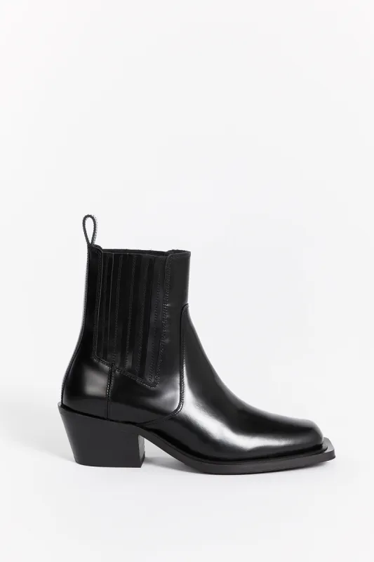 ALOHAS DENVER BLACK LEATHER BOOT sold by Dissh