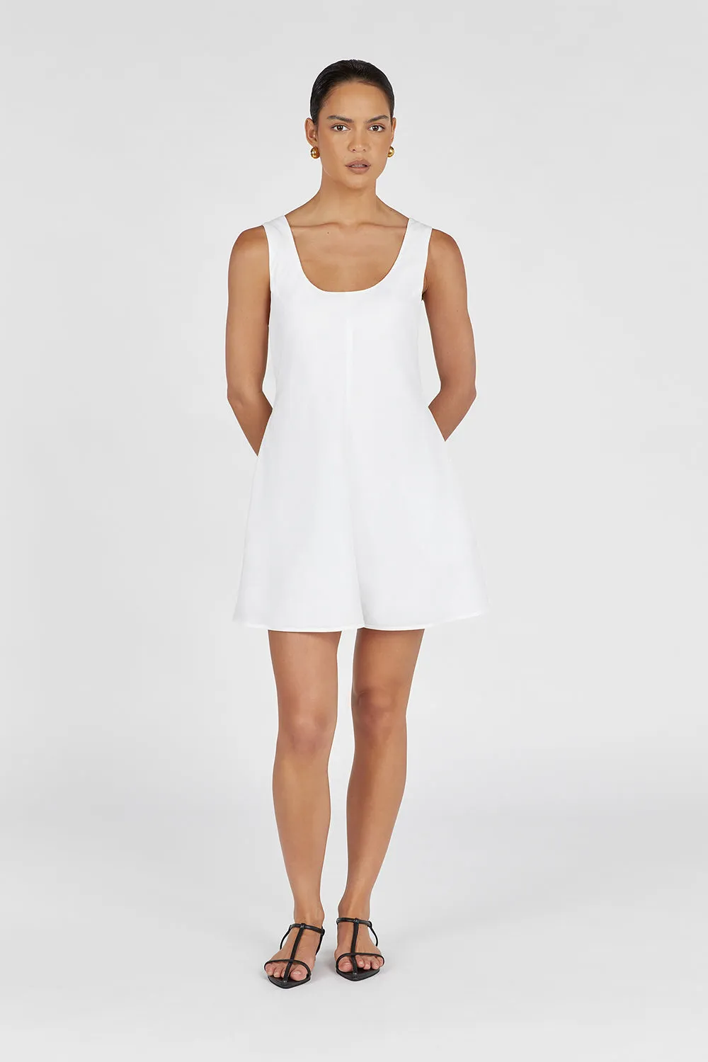 MONICA WHITE LINEN SCOOP MINI DRESS sold by Dissh product image thumbnail 3