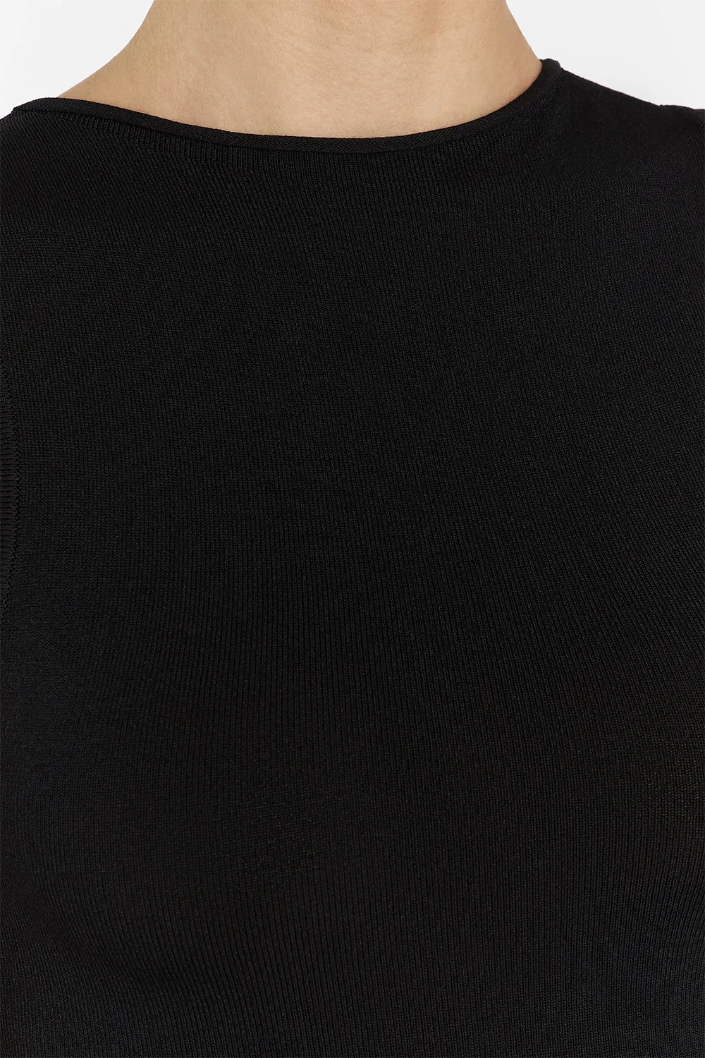 RUBY BLACK BOAT NECK KNIT TOP sold by Dissh product image thumbnail 5