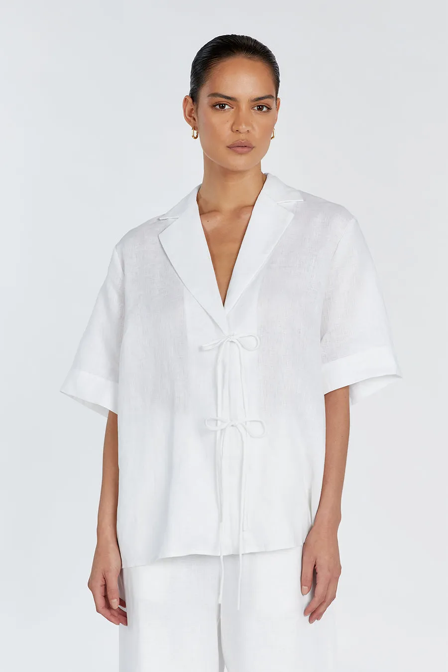 EMELIA WHITE LINEN WRAP SHIRT sold by Dissh product image thumbnail 3