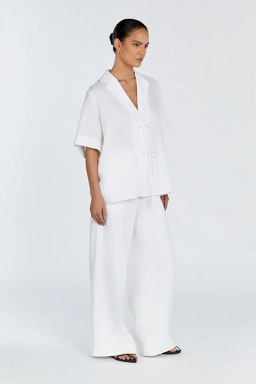 EMELIA WHITE LINEN WRAP SHIRT sold by Dissh product image thumbnail 4