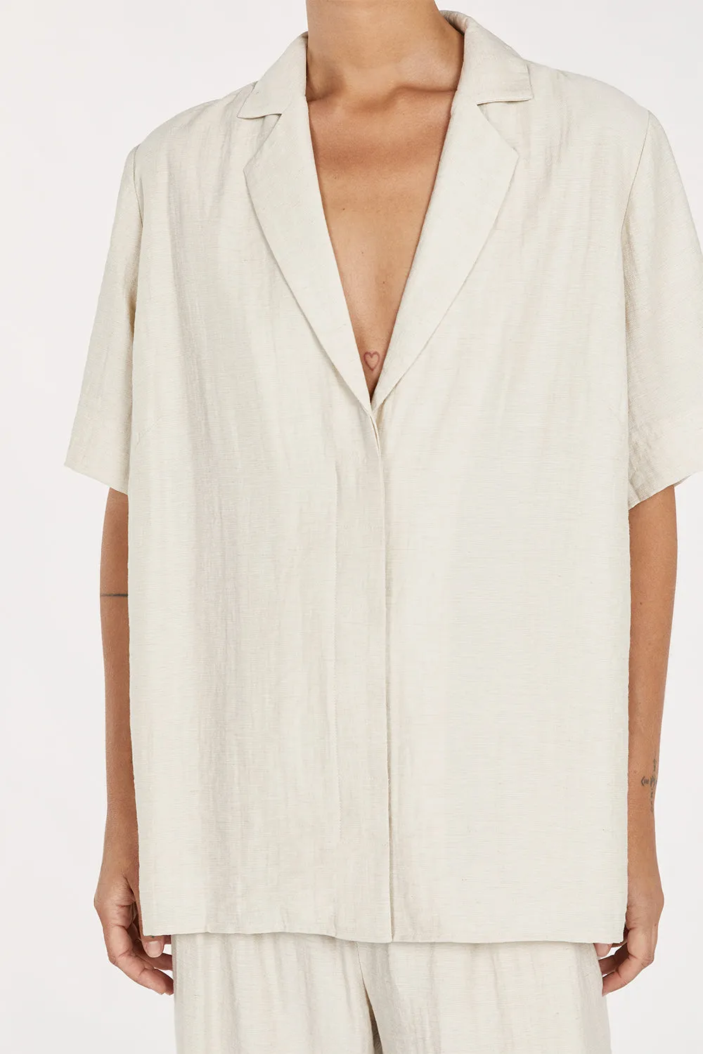 SHANIYA NATURAL LINEN BLEND SHIRT sold by Dissh product image thumbnail 5