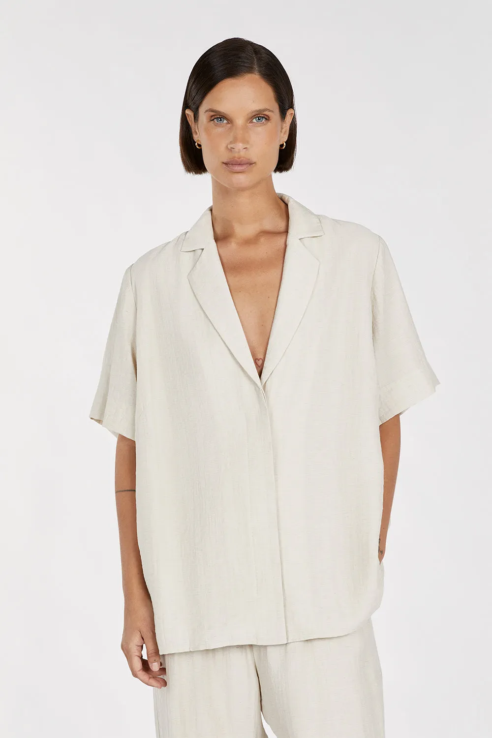 SHANIYA NATURAL LINEN BLEND SHIRT sold by Dissh product image thumbnail 2