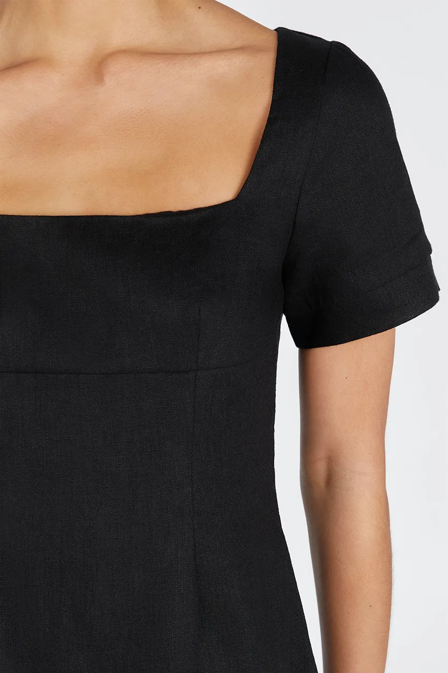 JAMIE BLACK LINEN MINI DRESS sold by Dissh product image thumbnail 5