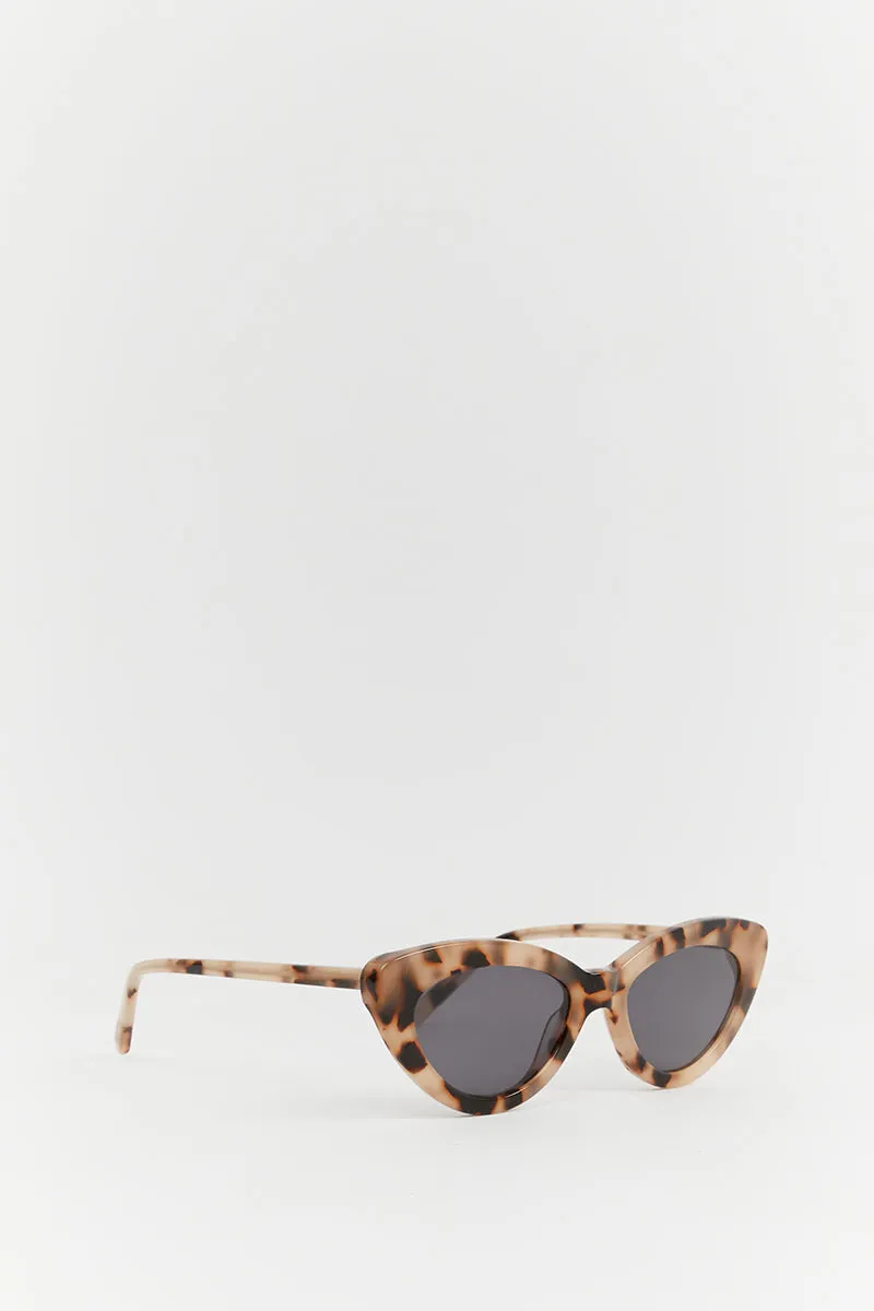 LUV LOU THE HARLEY CREAM TORT sold by Dissh product image thumbnail 3