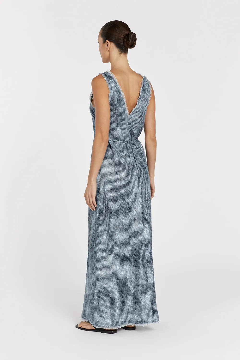LEON LINEN V NECK SLIP MIDI DRESS sold by Dissh product image thumbnail 4
