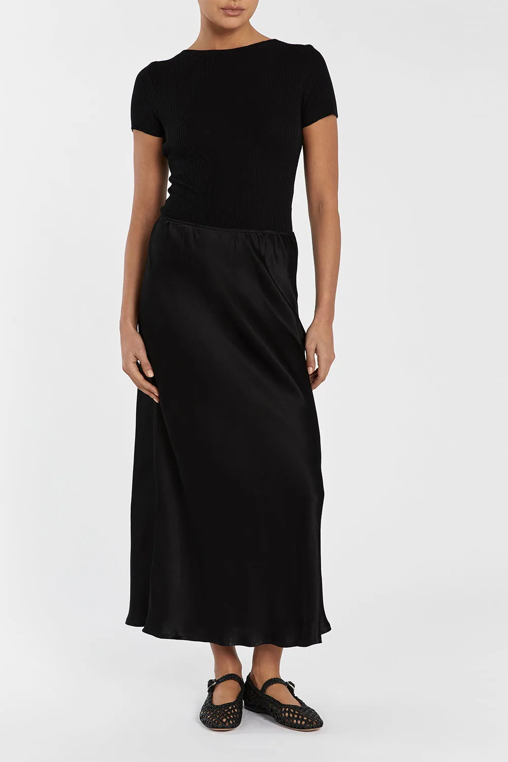 EMELIA BLACK SATIN MIDI SKIRT sold by Dissh product image thumbnail 2