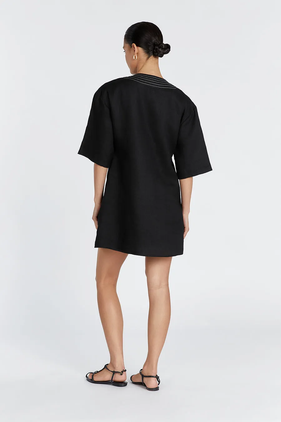NALA BLACK LINEN MINI SMOCK DRESS sold by Dissh product image thumbnail 4