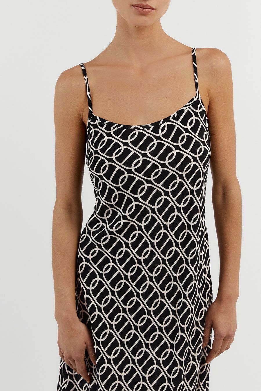 IZZIE CHAIN SCOOP SLIP MAXI DRESS sold by Dissh product image thumbnail 5