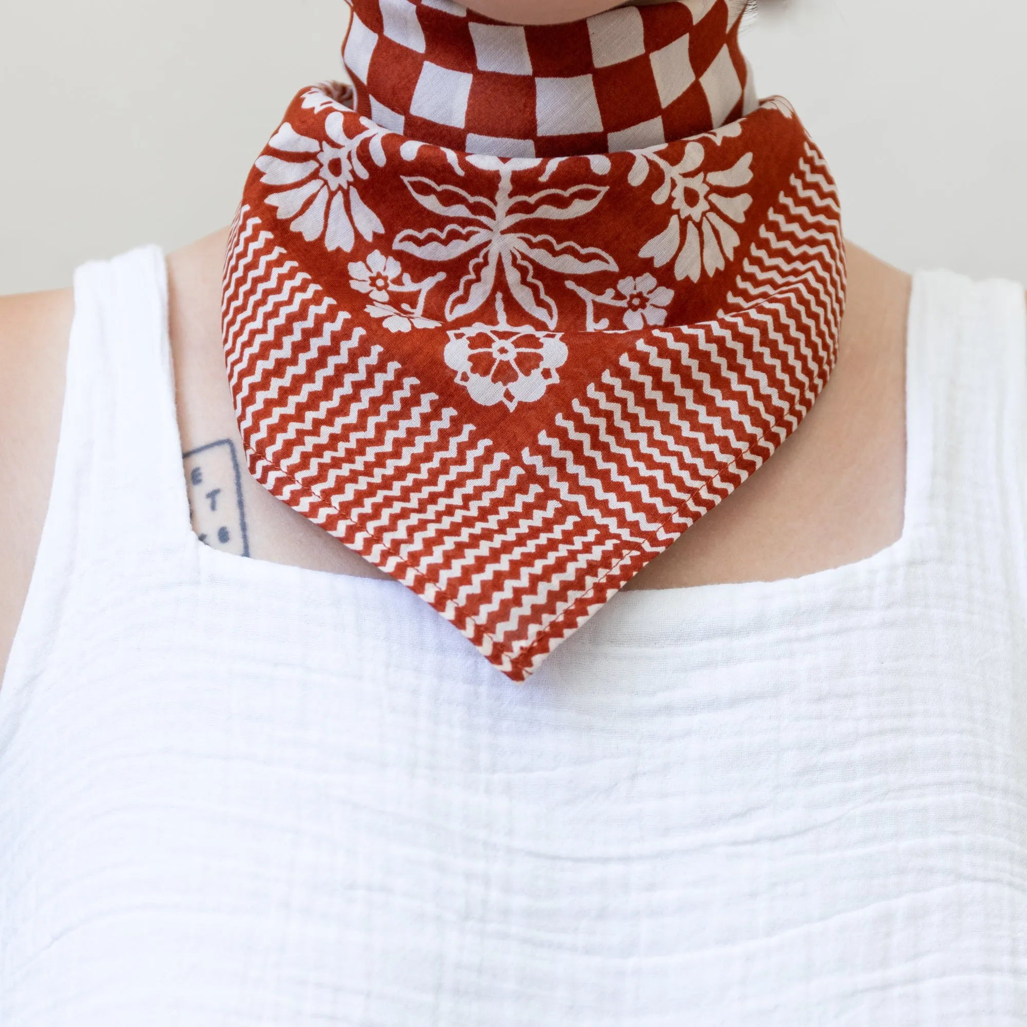 Cotton Sundial Bandana | Chili sold by Last Chance Textiles product image thumbnail 5