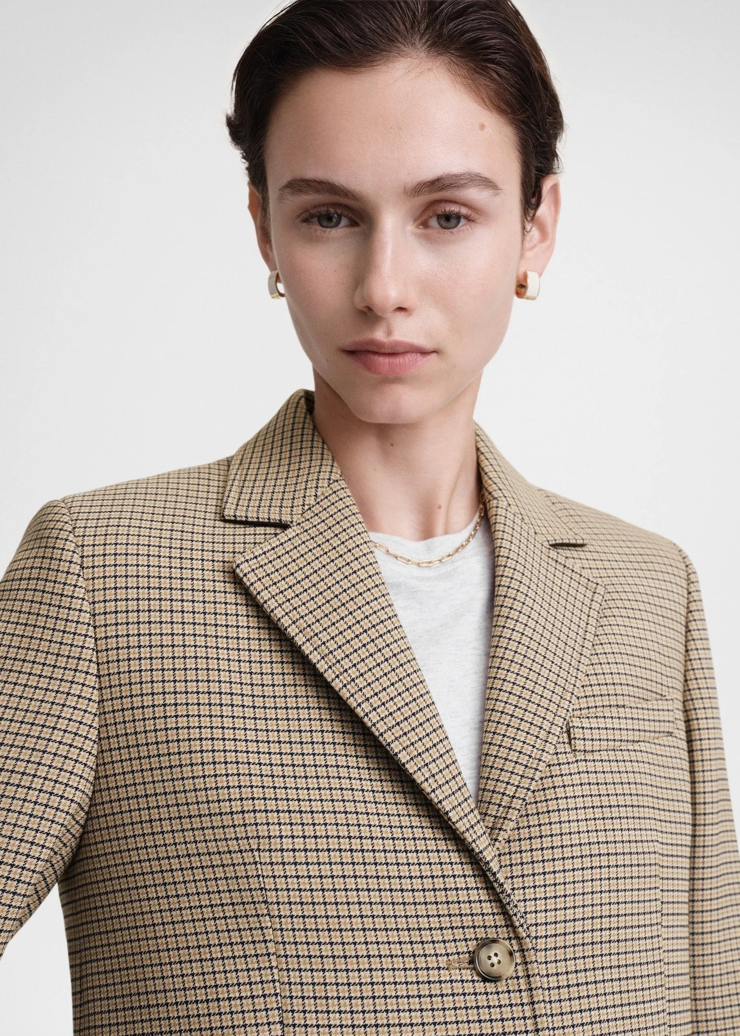 Petite houndstooth jacket biscuit sold by Toteme product image thumbnail 4
