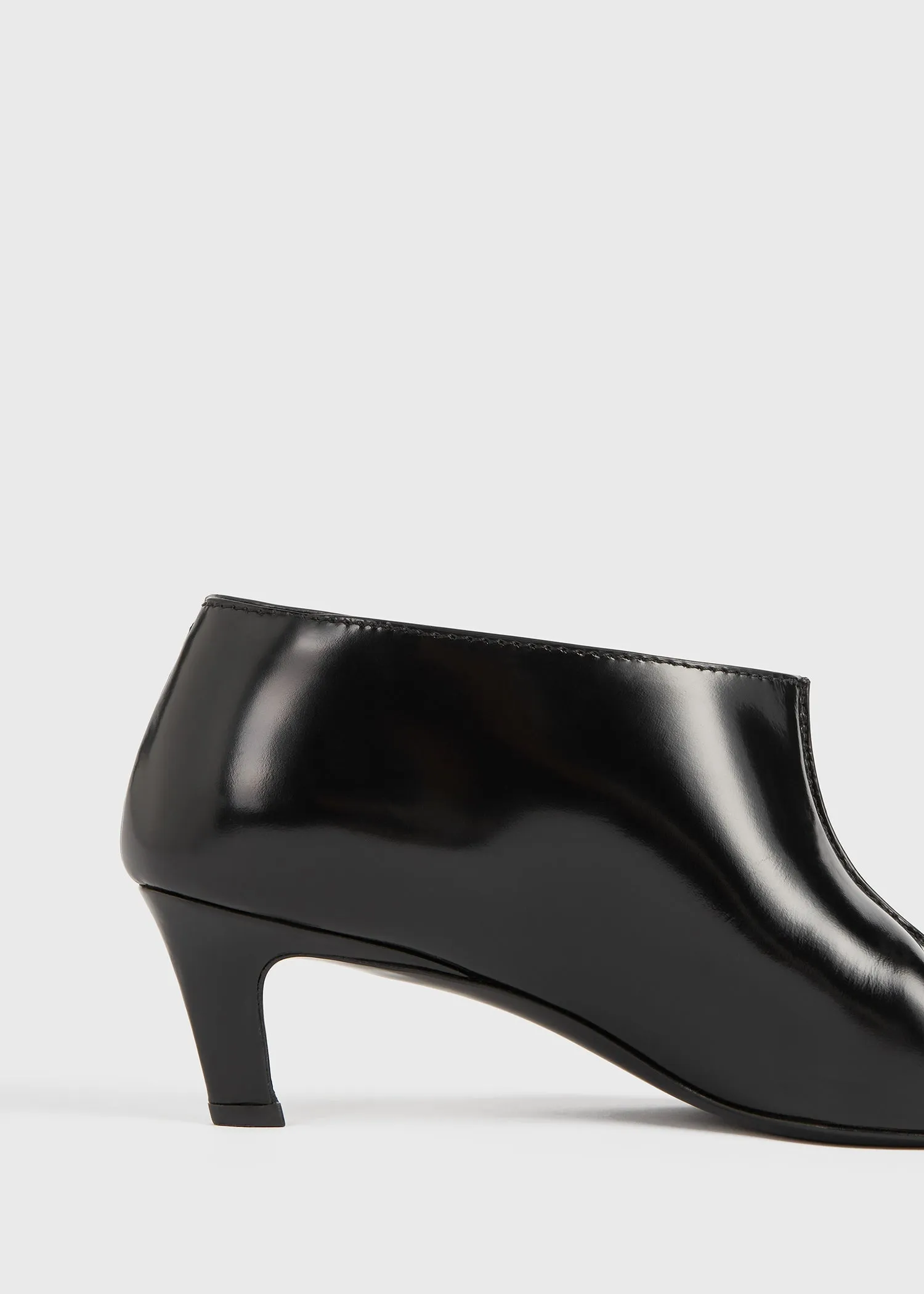 Wide shaft shoes black sold by Toteme product image thumbnail 4