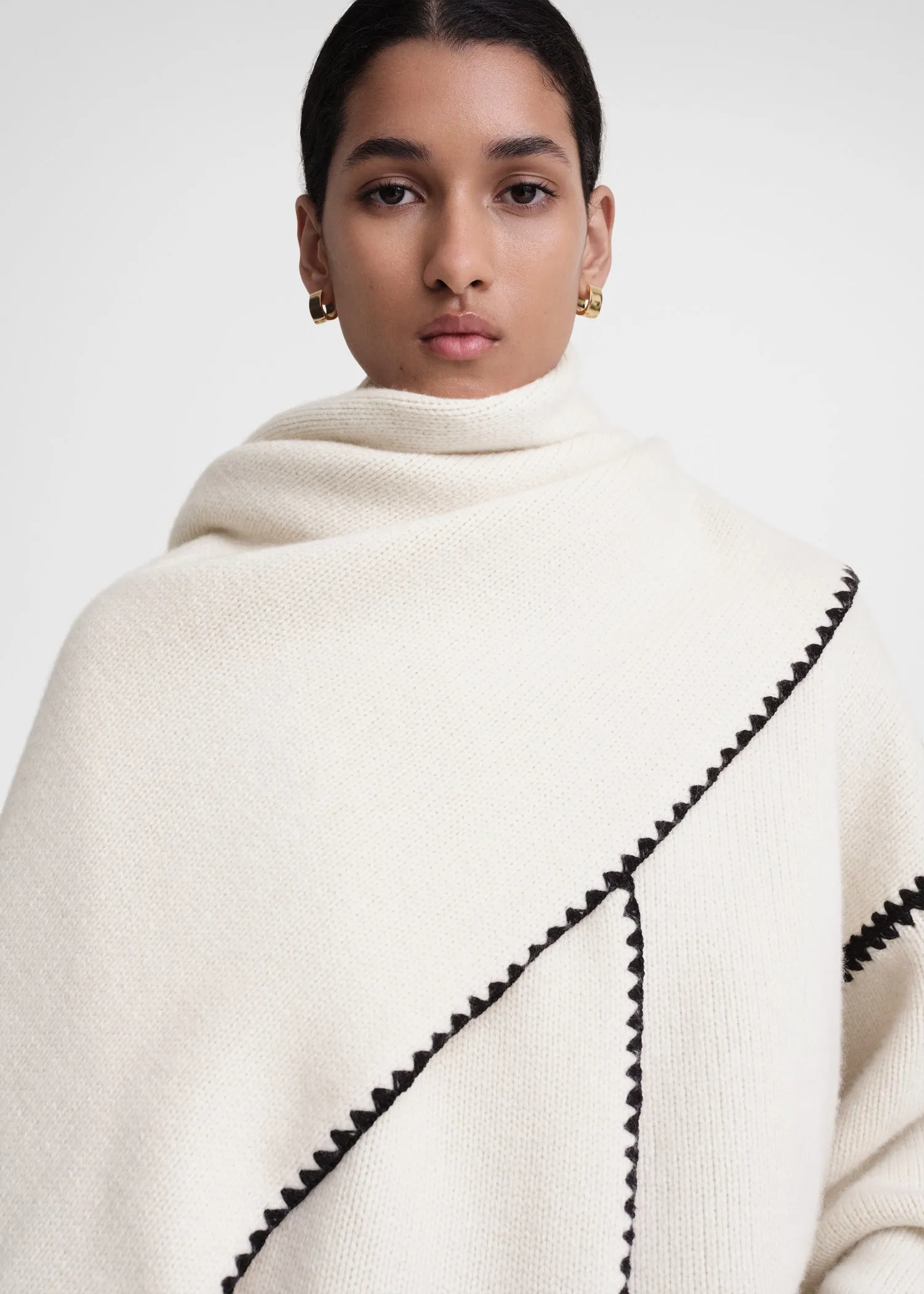 Embroidered wool cashmere scarf snow sold by Toteme product image thumbnail 4