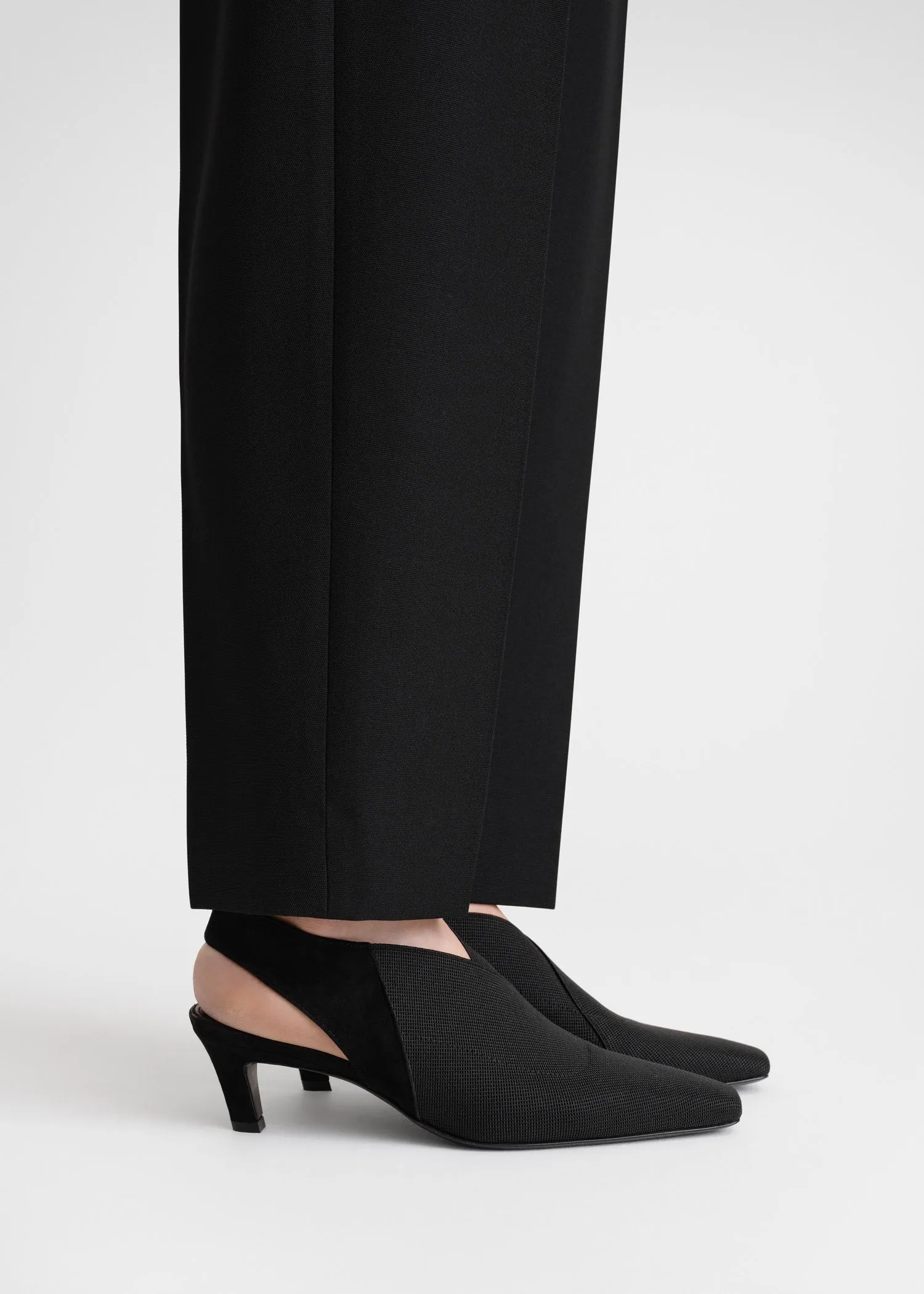 The Mid Heel Elastic Slingback black sold by Toteme product image thumbnail 3