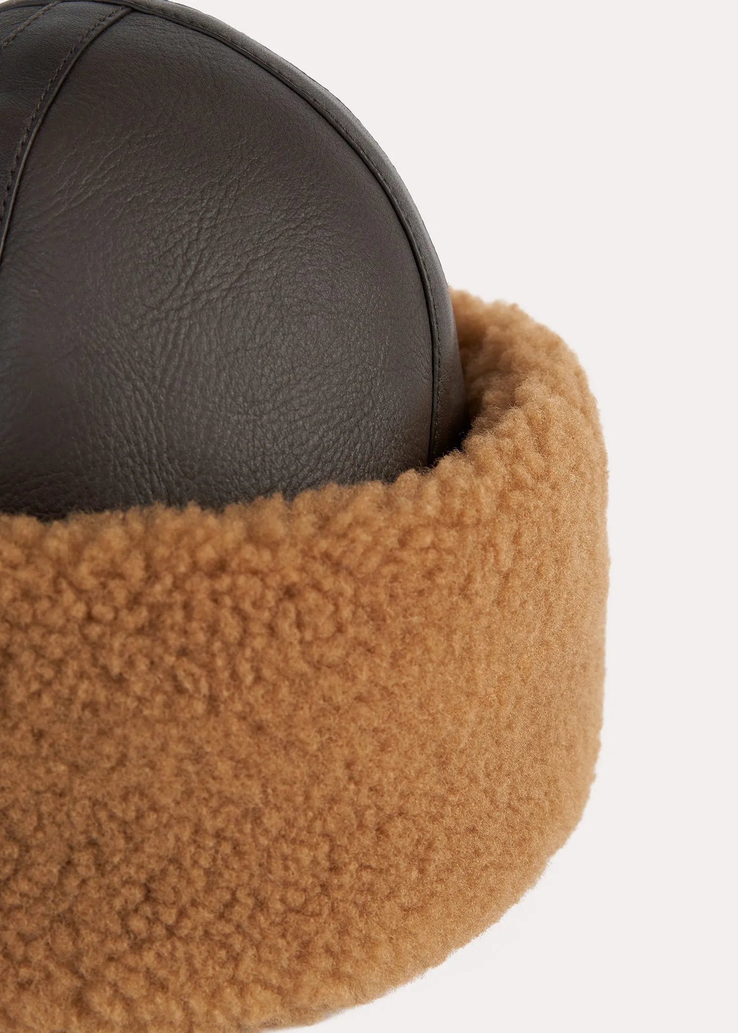 Shearling winter hat chocolate sold by Toteme product image thumbnail 4