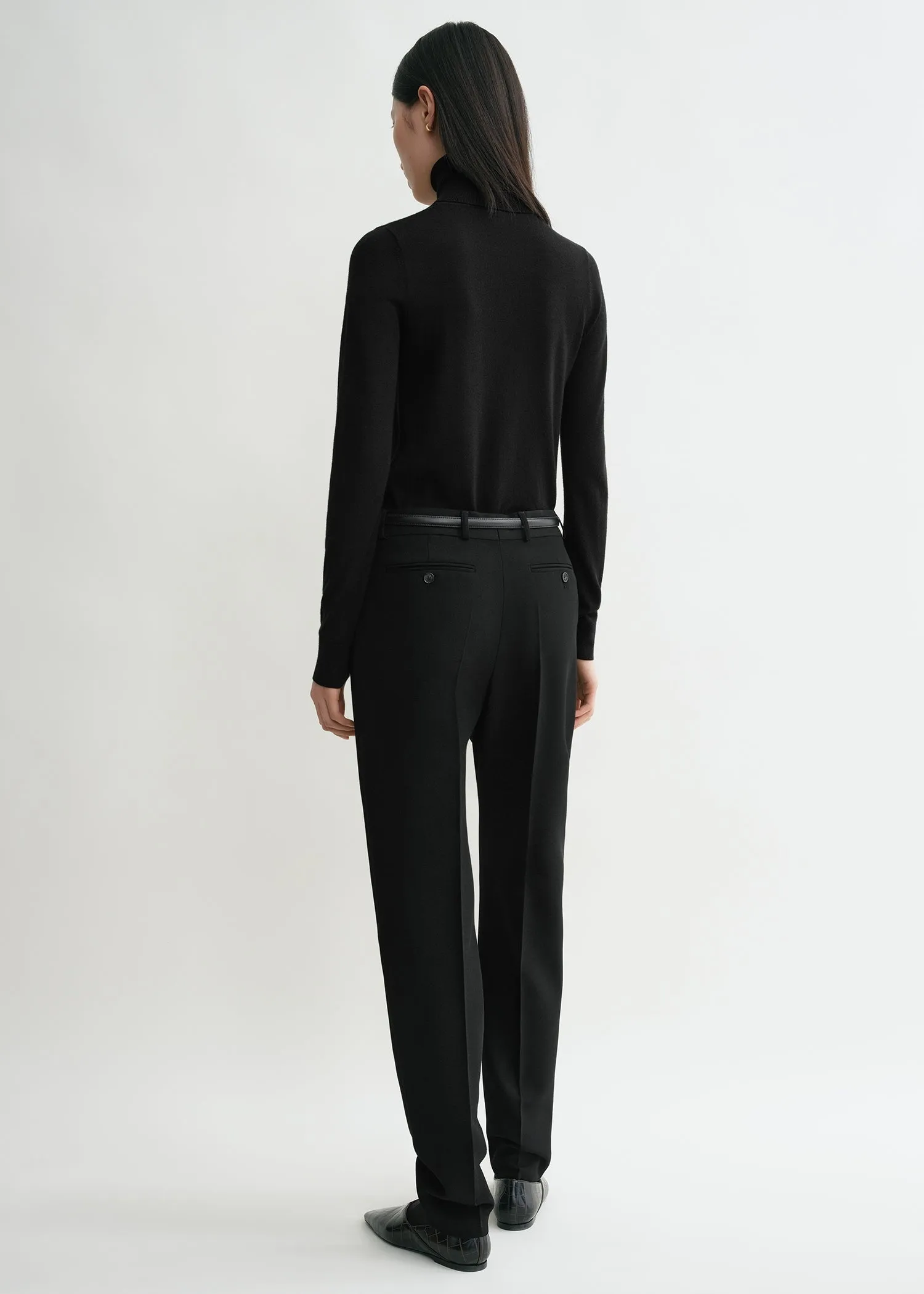 Fine turtleneck black sold by Toteme product image thumbnail 3