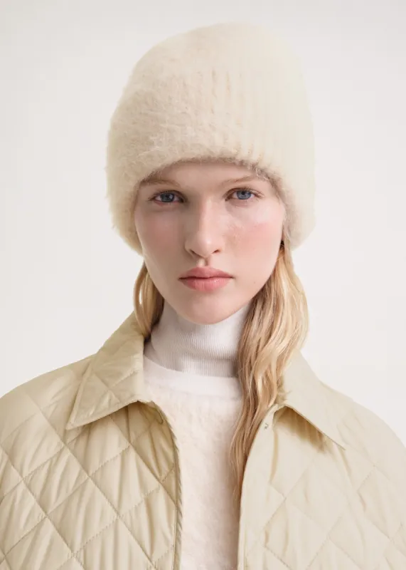 Alpaca knit beanie stone made by Toteme