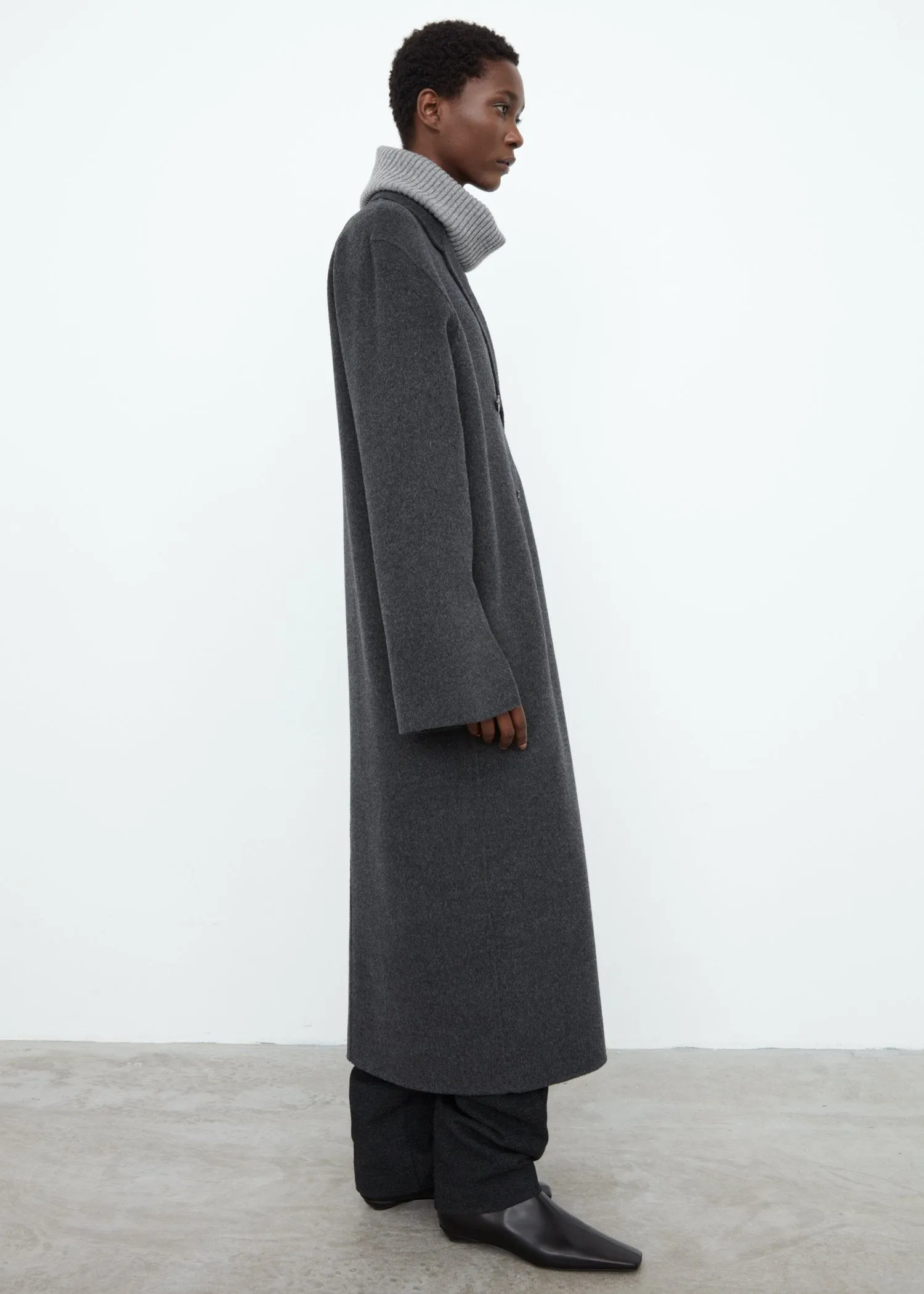 Doublé wool overcoat grey mélange sold by Toteme product image thumbnail 2