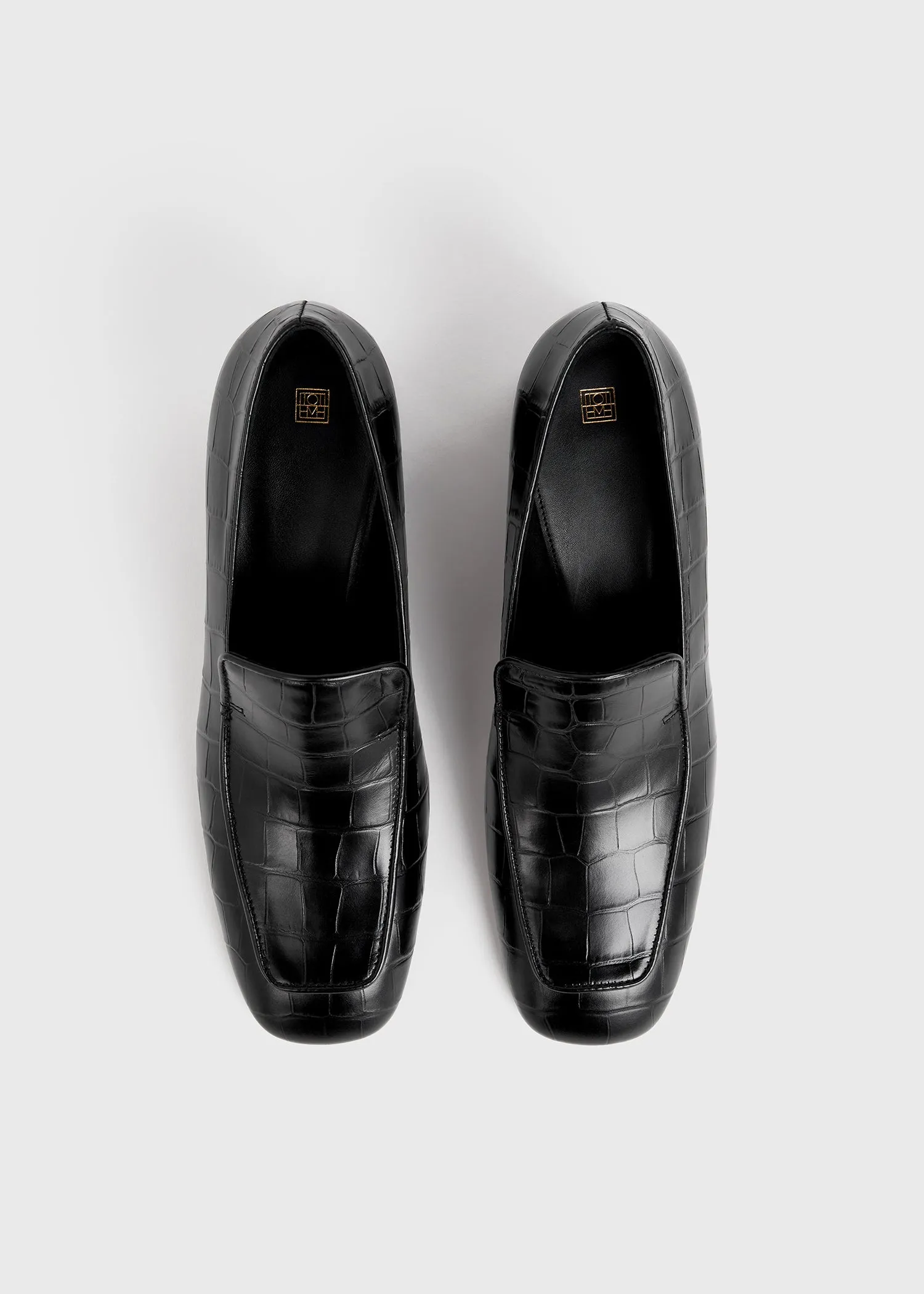 The Block-Heel Pump black sold by Toteme product image thumbnail 3