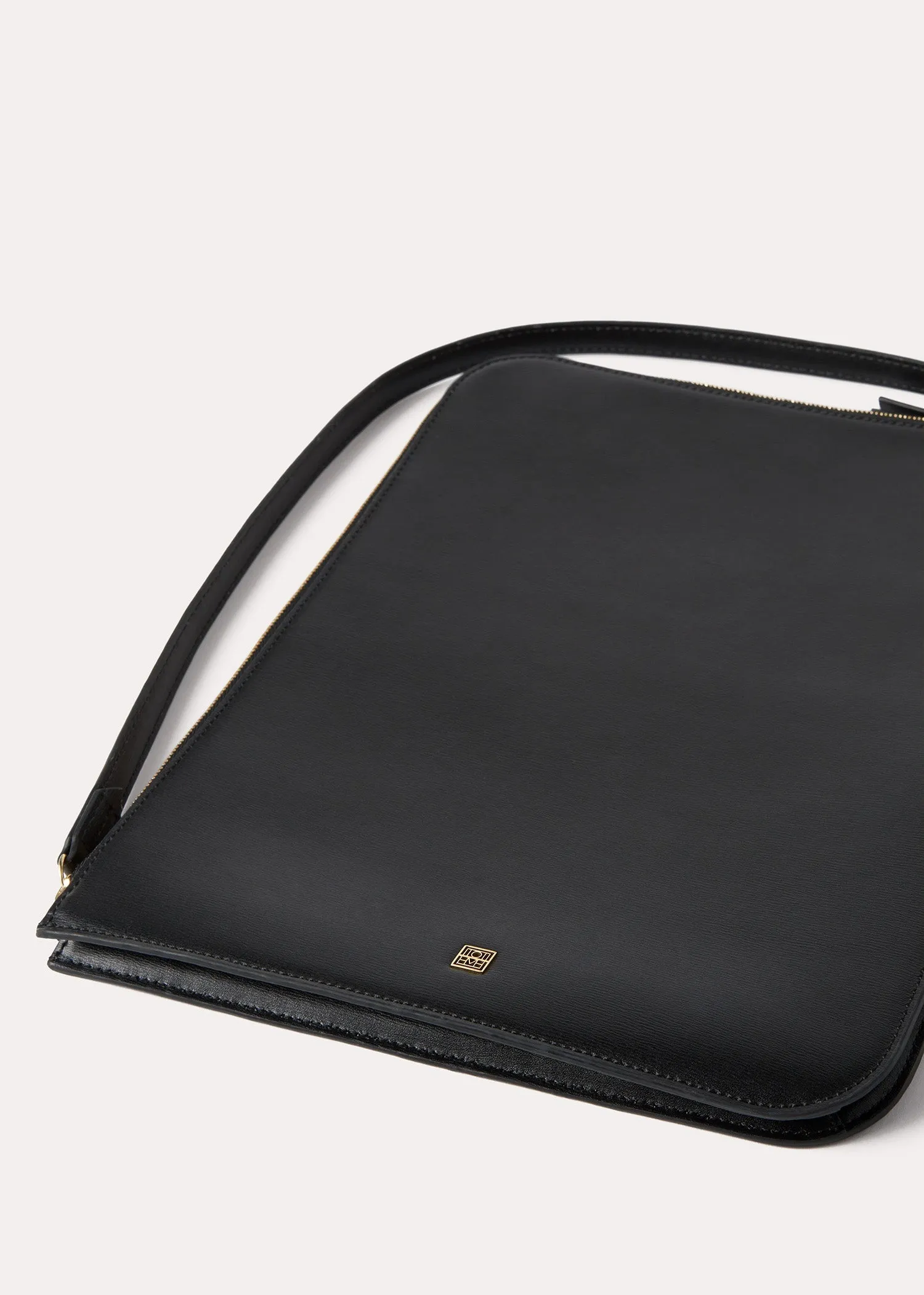 Slim tote black sold by Toteme product image thumbnail 5