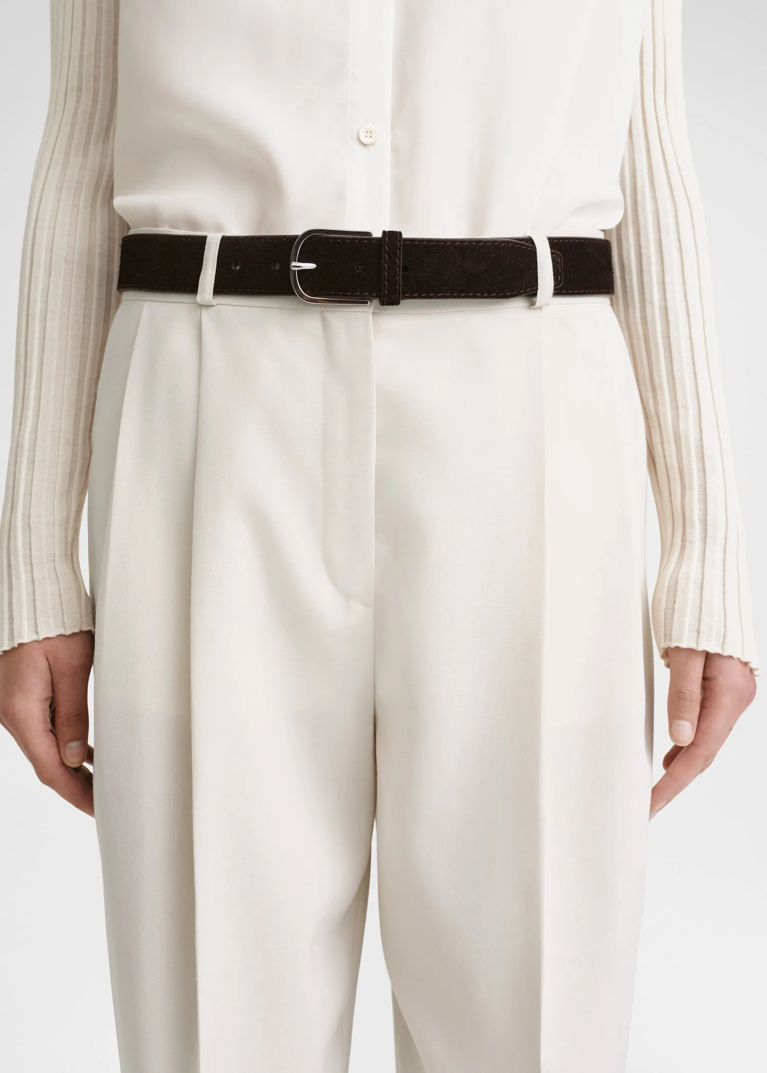 Double-pleated tailored trousers snow sold by Toteme product image thumbnail 4