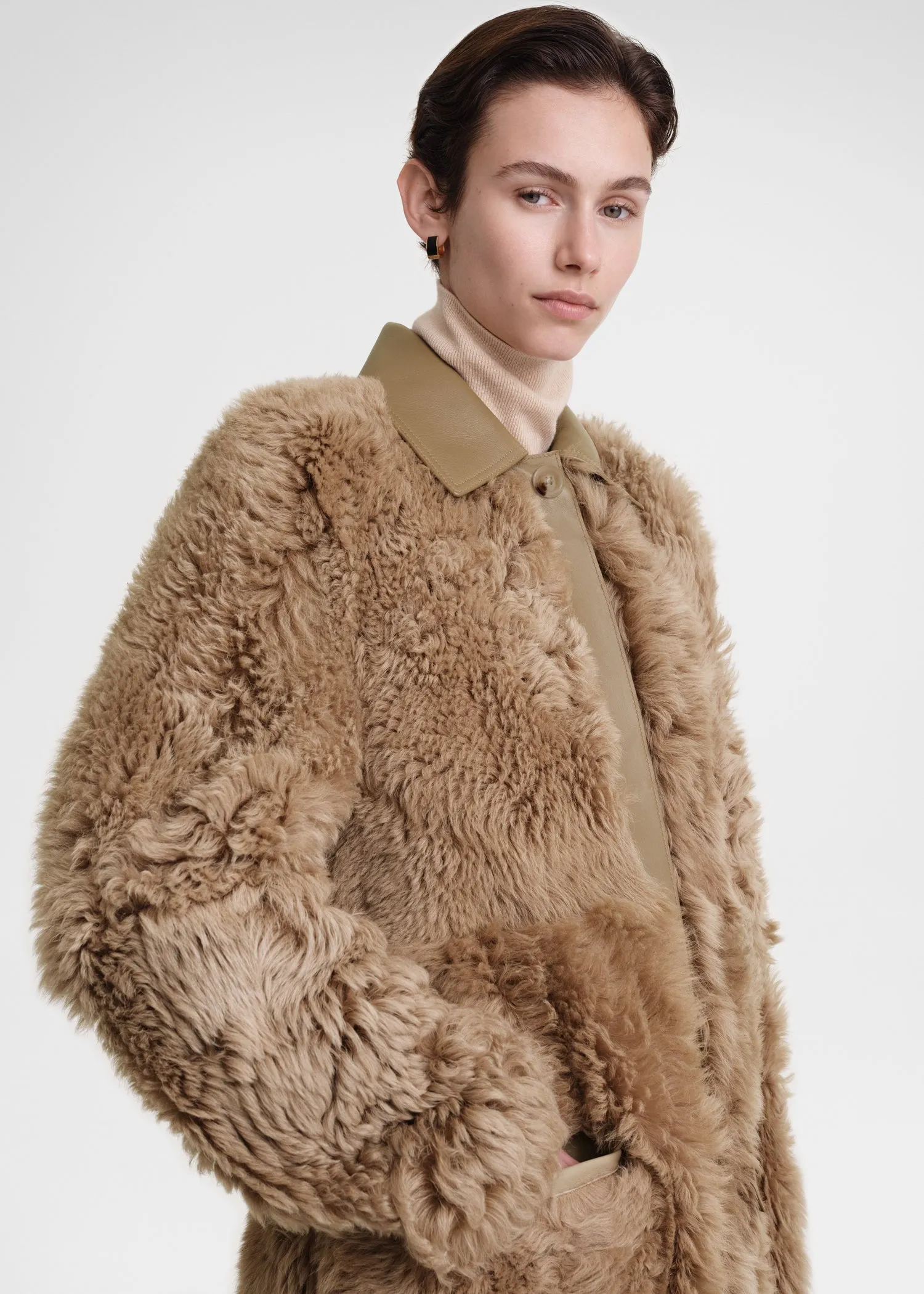 Curly shearling coat biscuit sold by Toteme product image thumbnail 4
