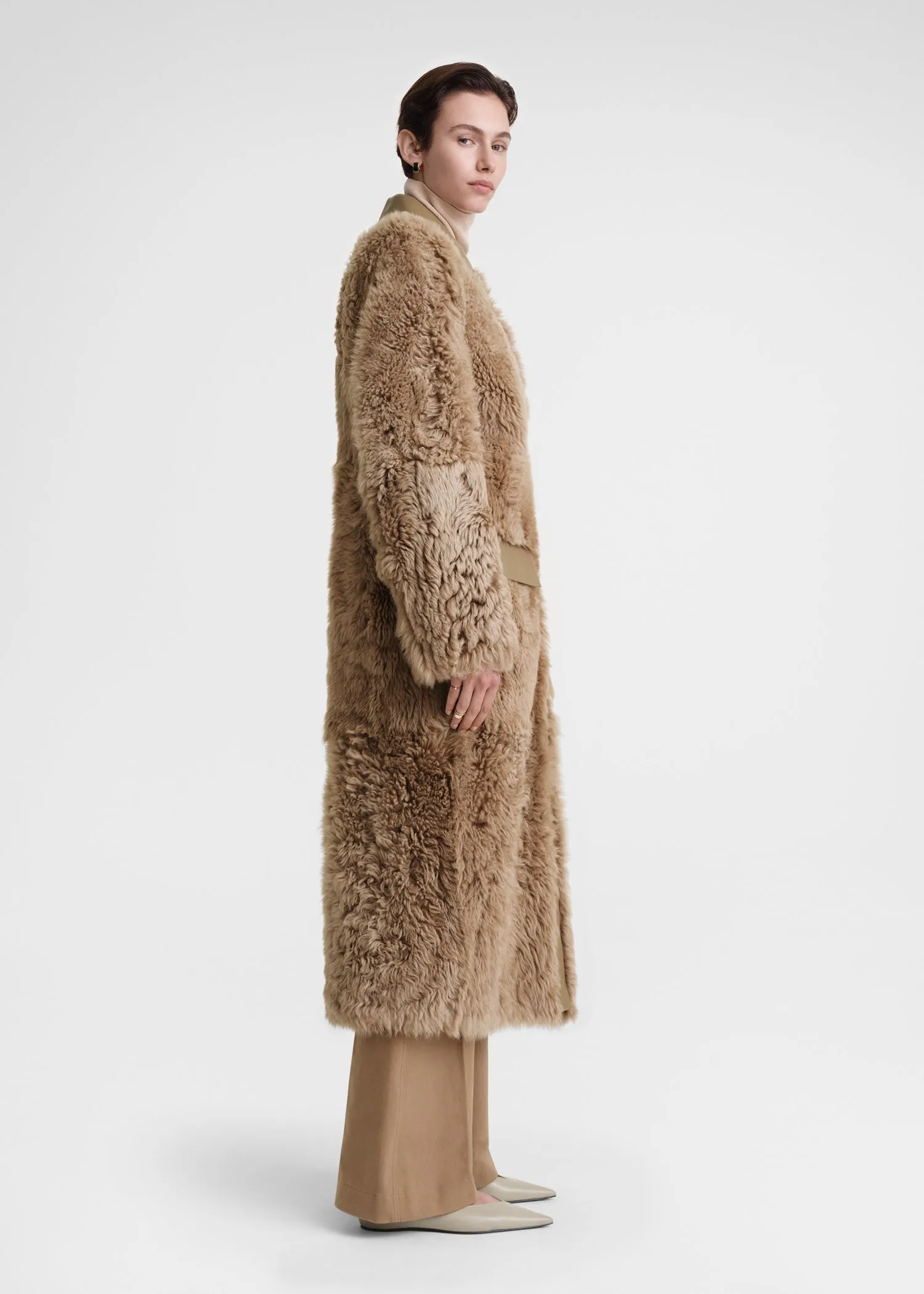 Curly shearling coat biscuit sold by Toteme product image thumbnail 2