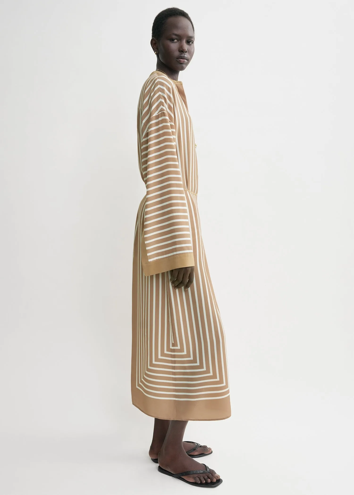 Monogram silk wrap skirt camel/white sold by Toteme product image thumbnail 2