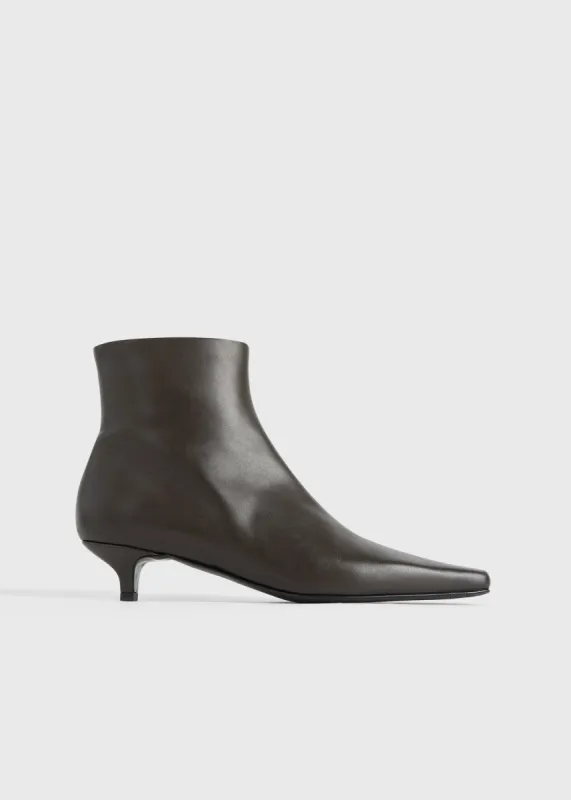 Slim leather ankle boots bark sold by Toteme