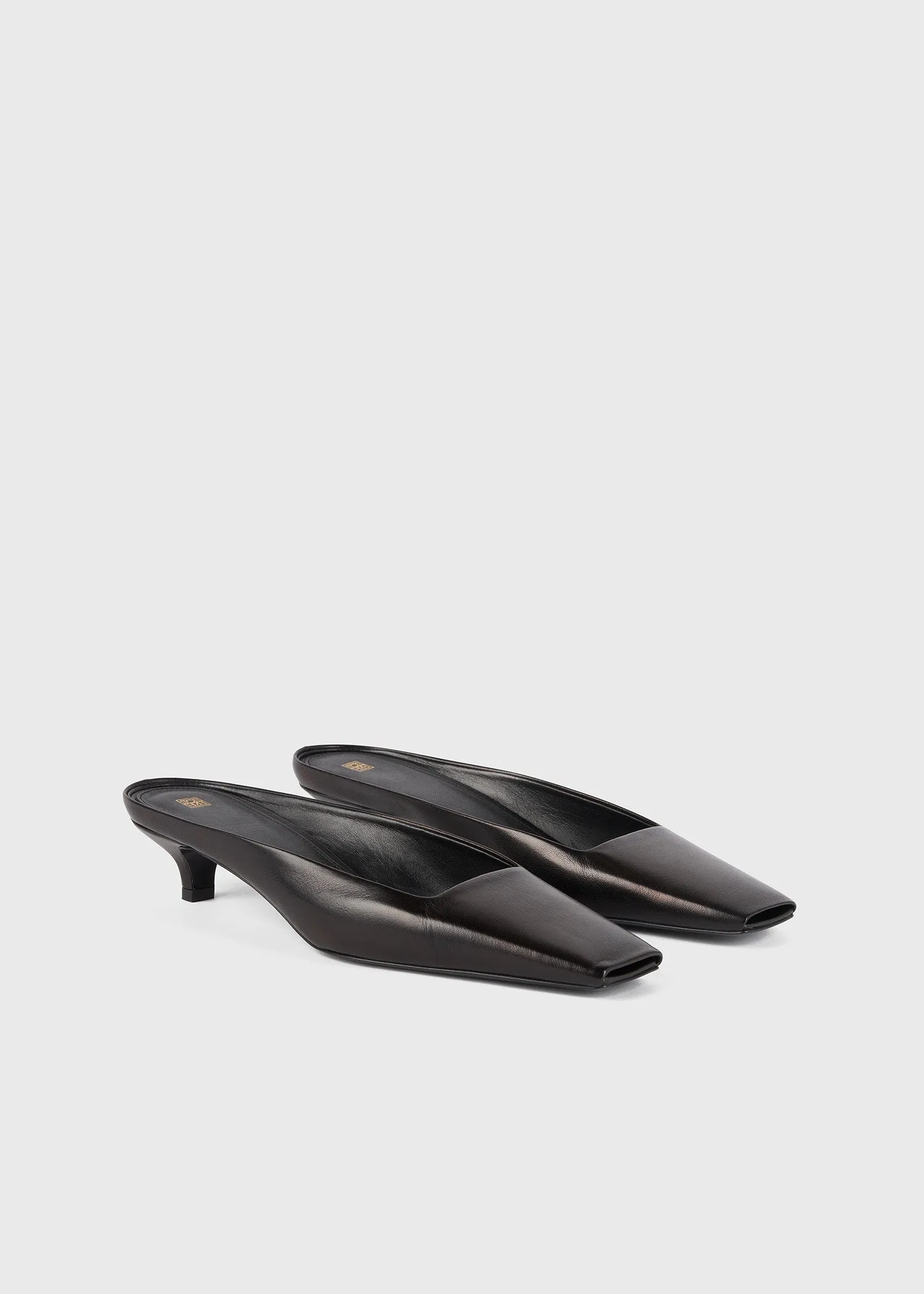 The Mule black sold by Toteme product image thumbnail 3