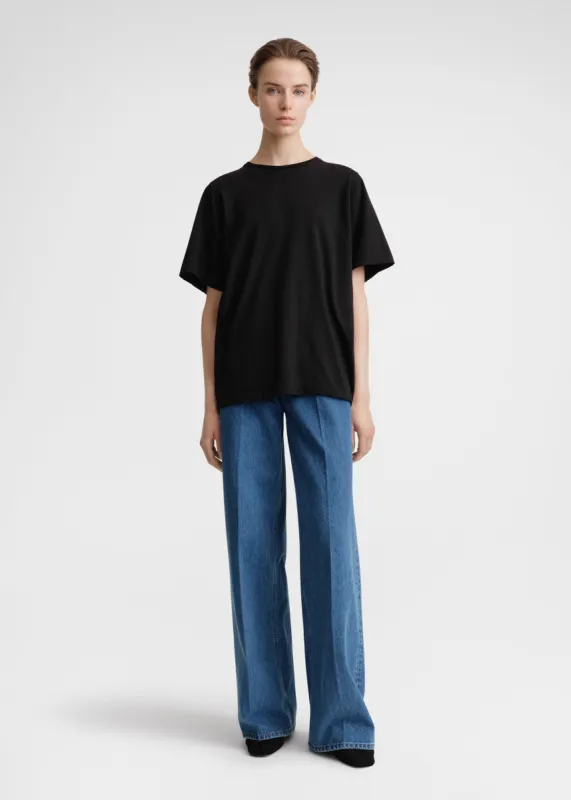 Oversized cotton tee black sold by Toteme