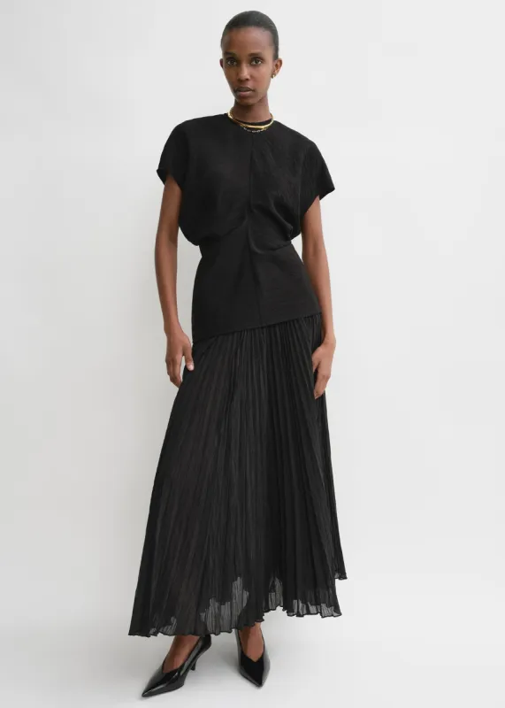 Slouch waist crinkled top black sold by Toteme