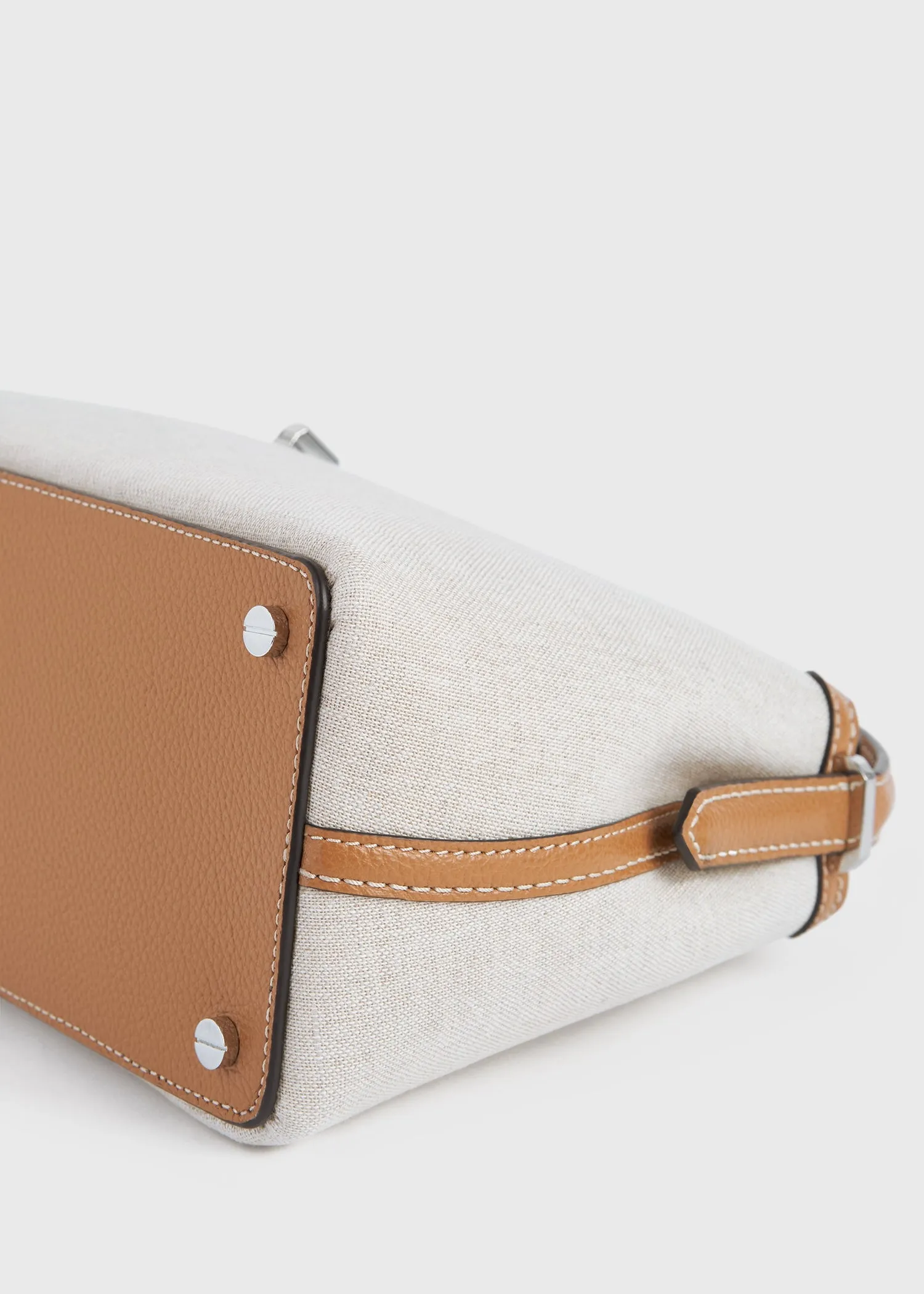 T-lock canvas top handle ecru/tan sold by Toteme product image thumbnail 4