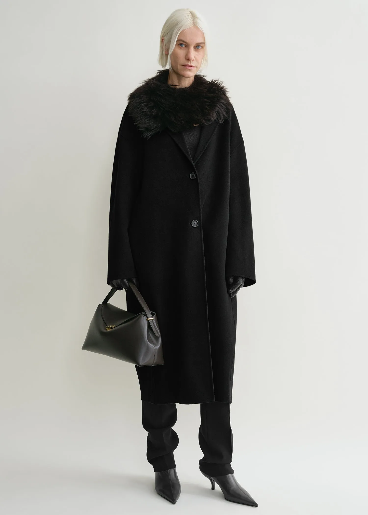 Doublé cocoon coat black sold by Toteme