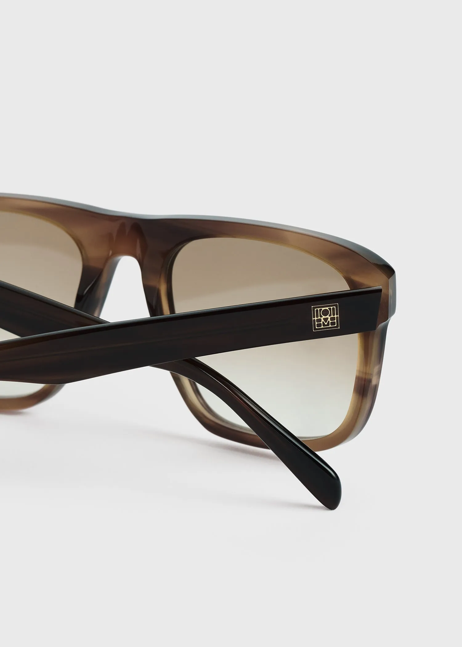 Navigator sunglasses bark sold by Toteme product image thumbnail 4