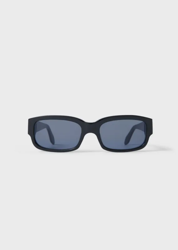 Regular sunglasses black made by Toteme