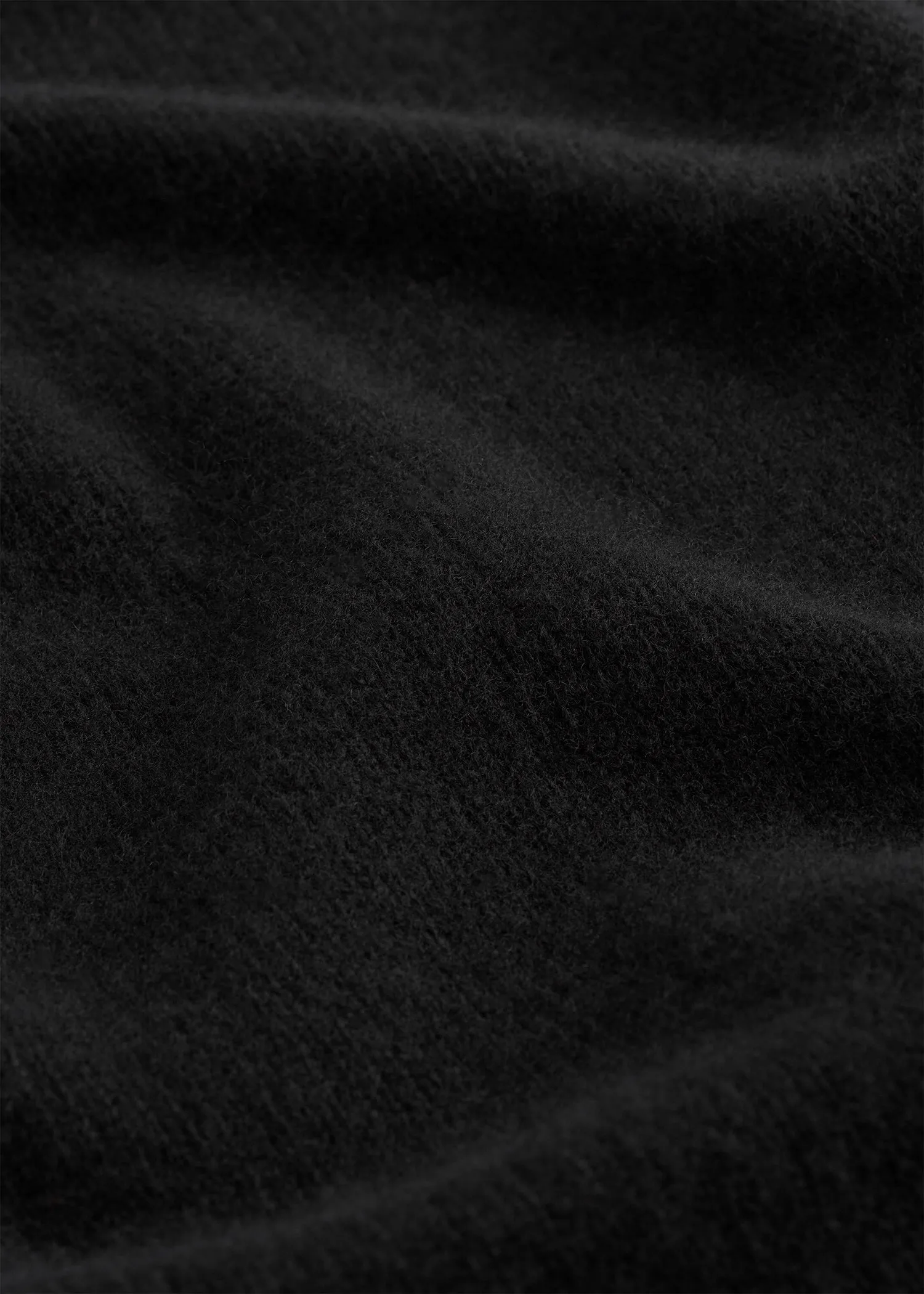 Triangle wool cashmere scarf black sold by Toteme product image thumbnail 4
