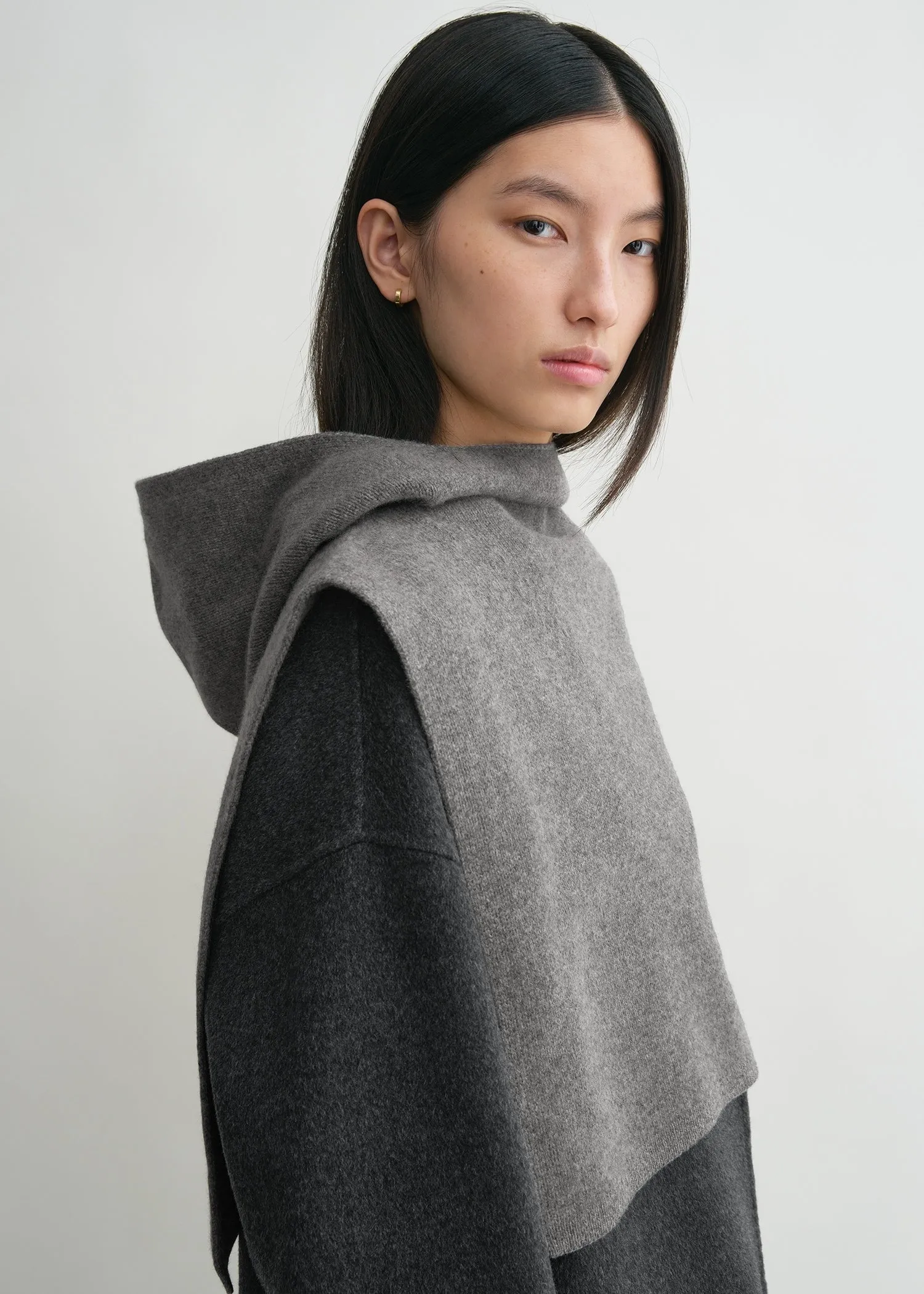 Wool cashmere hoodie bib grey melange sold by Toteme product image thumbnail 3