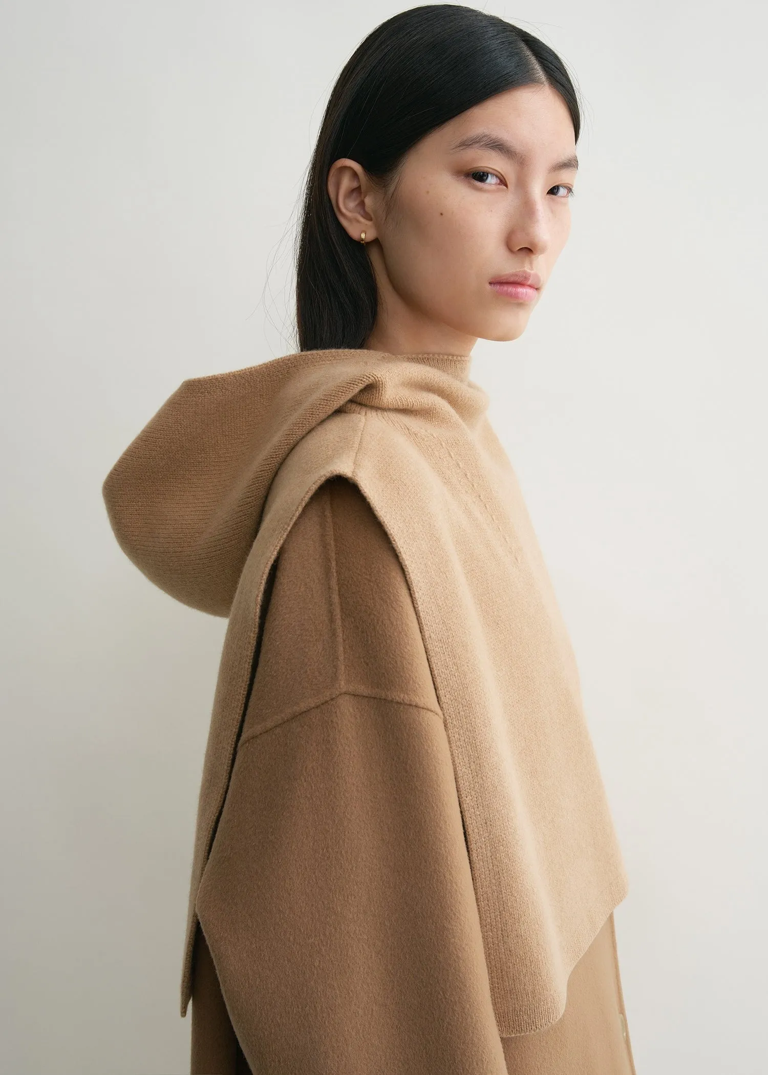 Wool cashmere hoodie bib camel sold by Toteme product image thumbnail 3