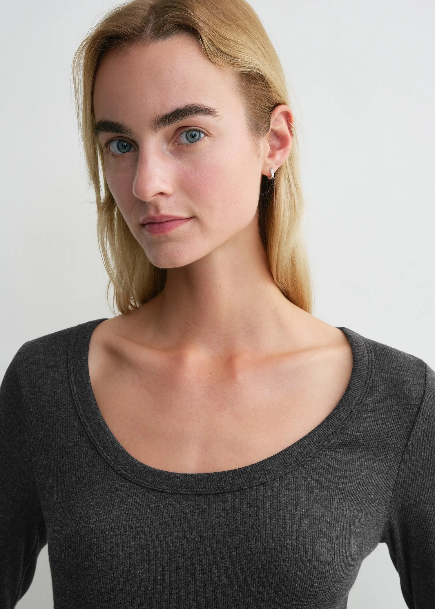 Classic rib top charcoal melange sold by Toteme product image thumbnail 4