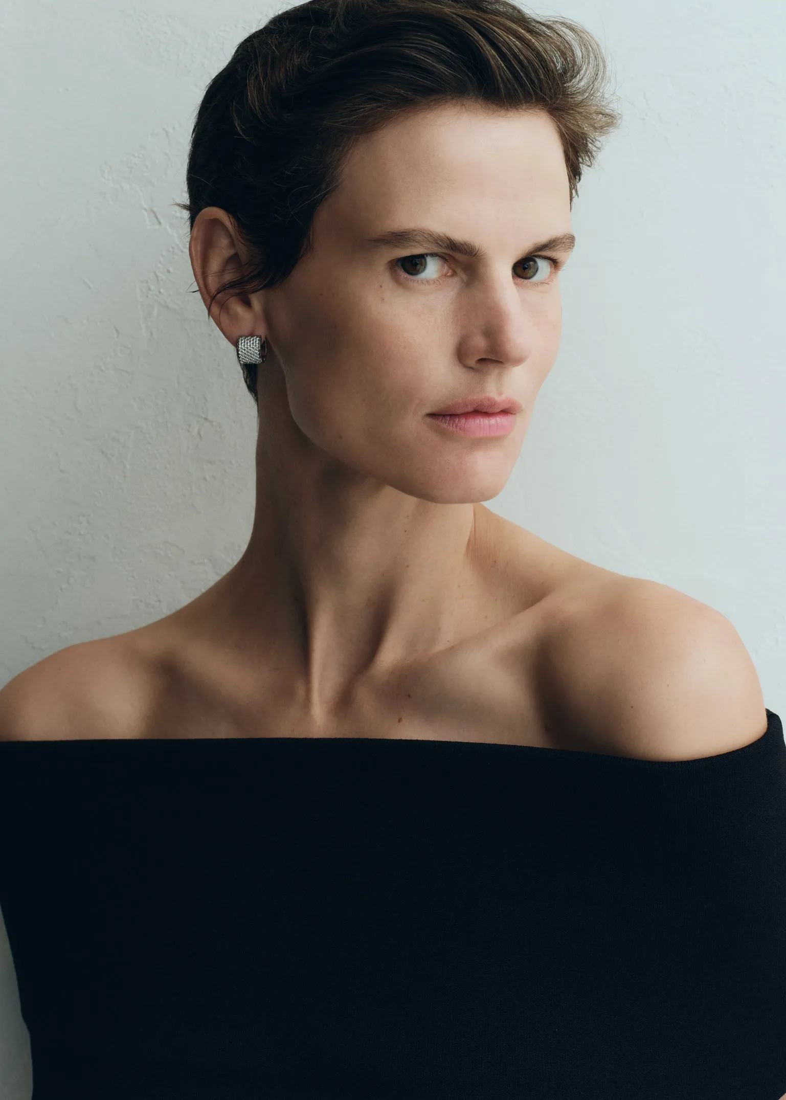 Signature pavé hoops silver sold by Toteme product image thumbnail 2