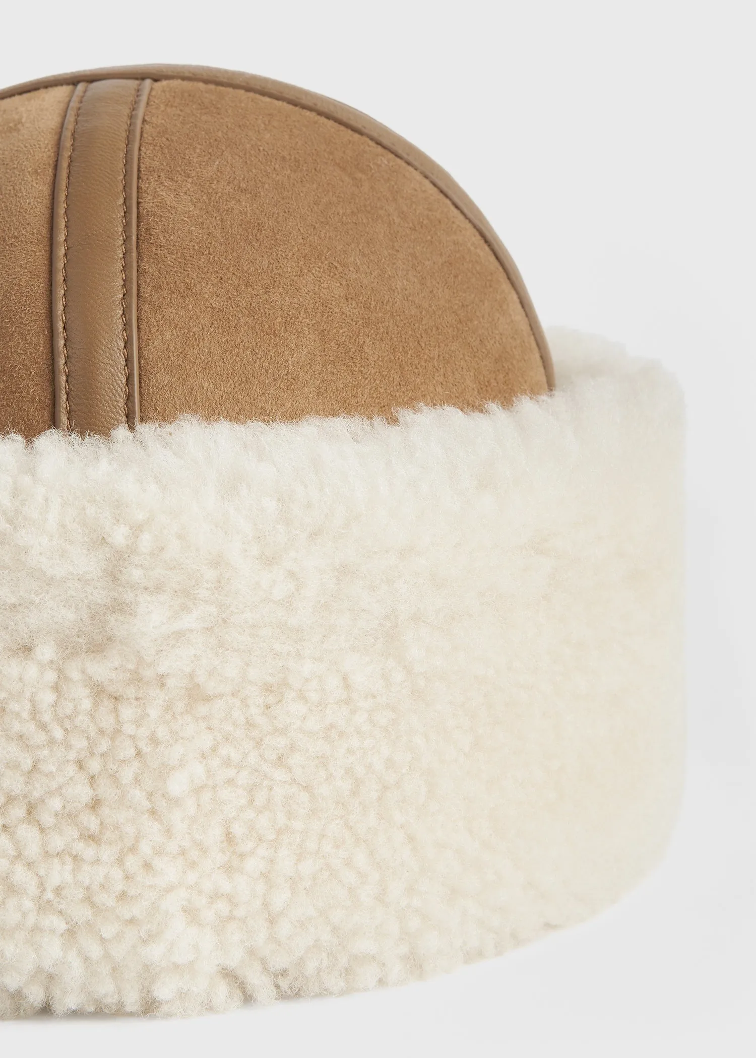 Shearling winter hat biscuit sold by Toteme product image thumbnail 4