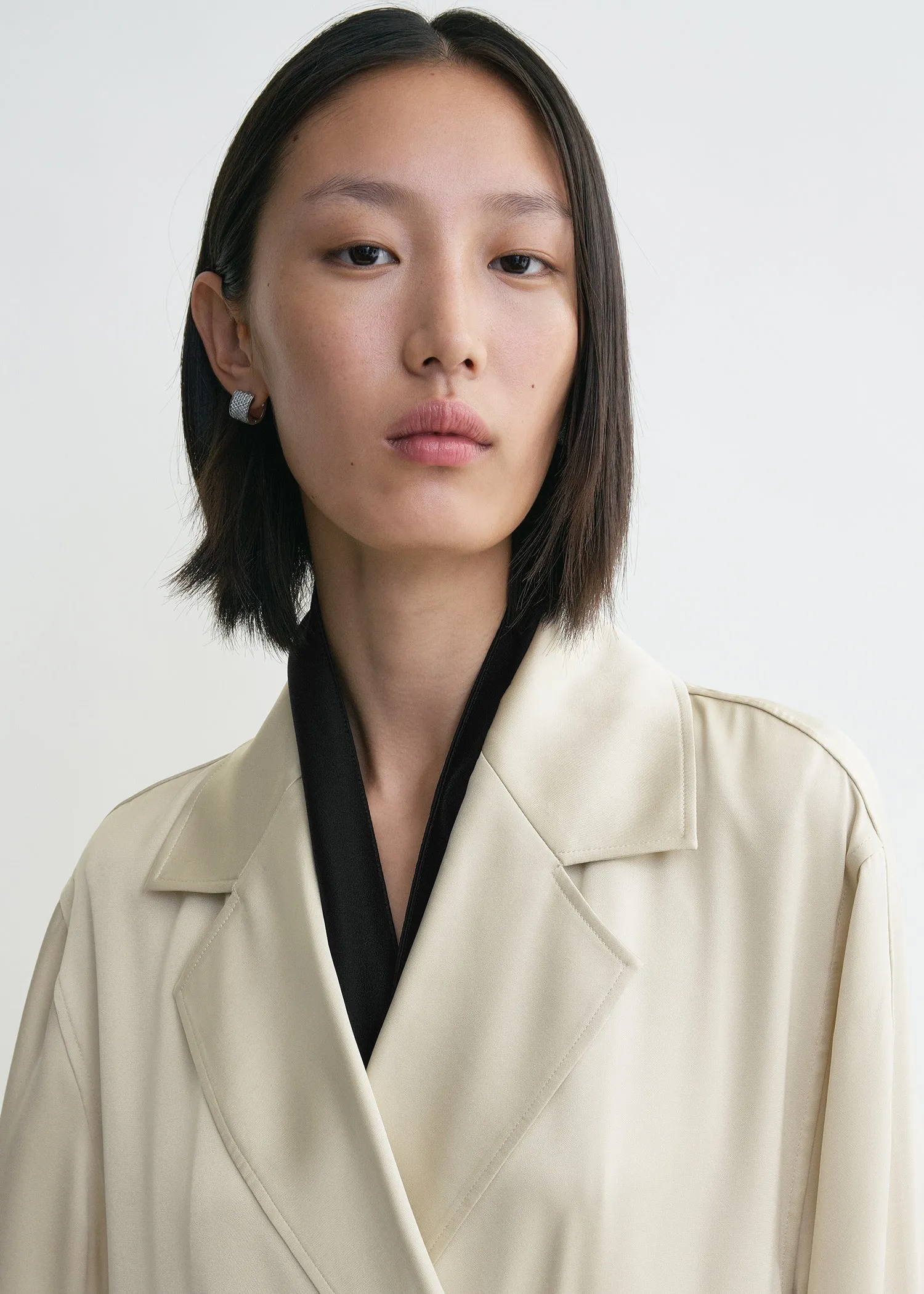 Satin tuxedo scarf black sold by Toteme product image thumbnail 3