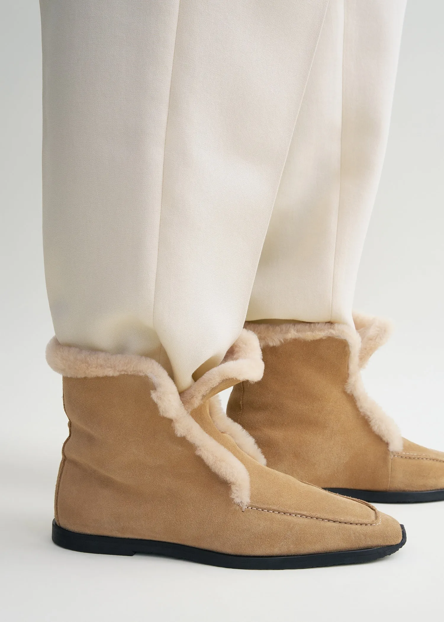 Shearling-edge winter boots caramel/ecru sold by Toteme product image thumbnail 3